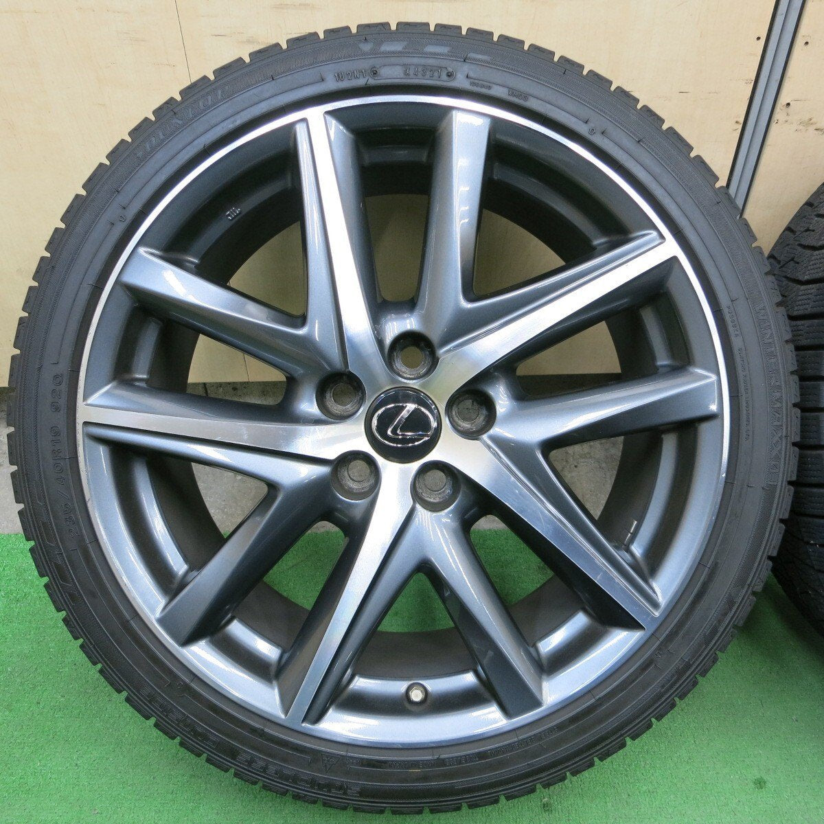 センサー付！バリ溝！22年！9.5分★レクサス GS Fスポーツ 純正 235/40R19 265/35R19 スタッドレス ダンロップ ウインターマックス03 19インチ PCD114.3/5H★5021702ナス