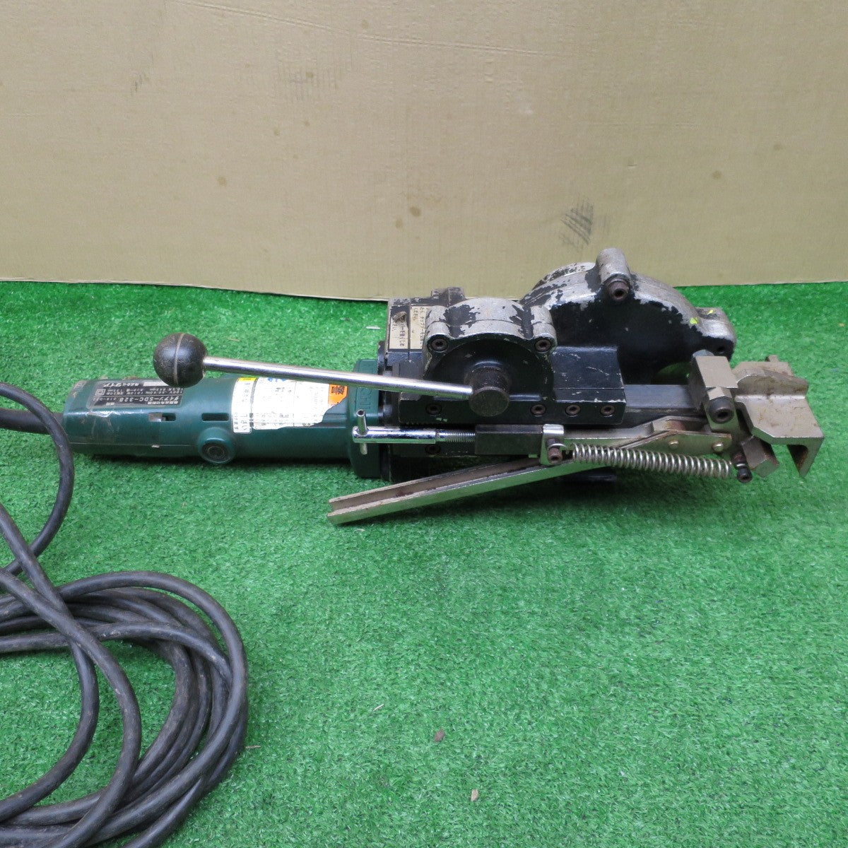 [送料無料] ◆DAIA ダイア 鉄筋 直角 切断機 ダイアソー SDC-32B カッター径 135mm 電動 工具 コード式 100V◆