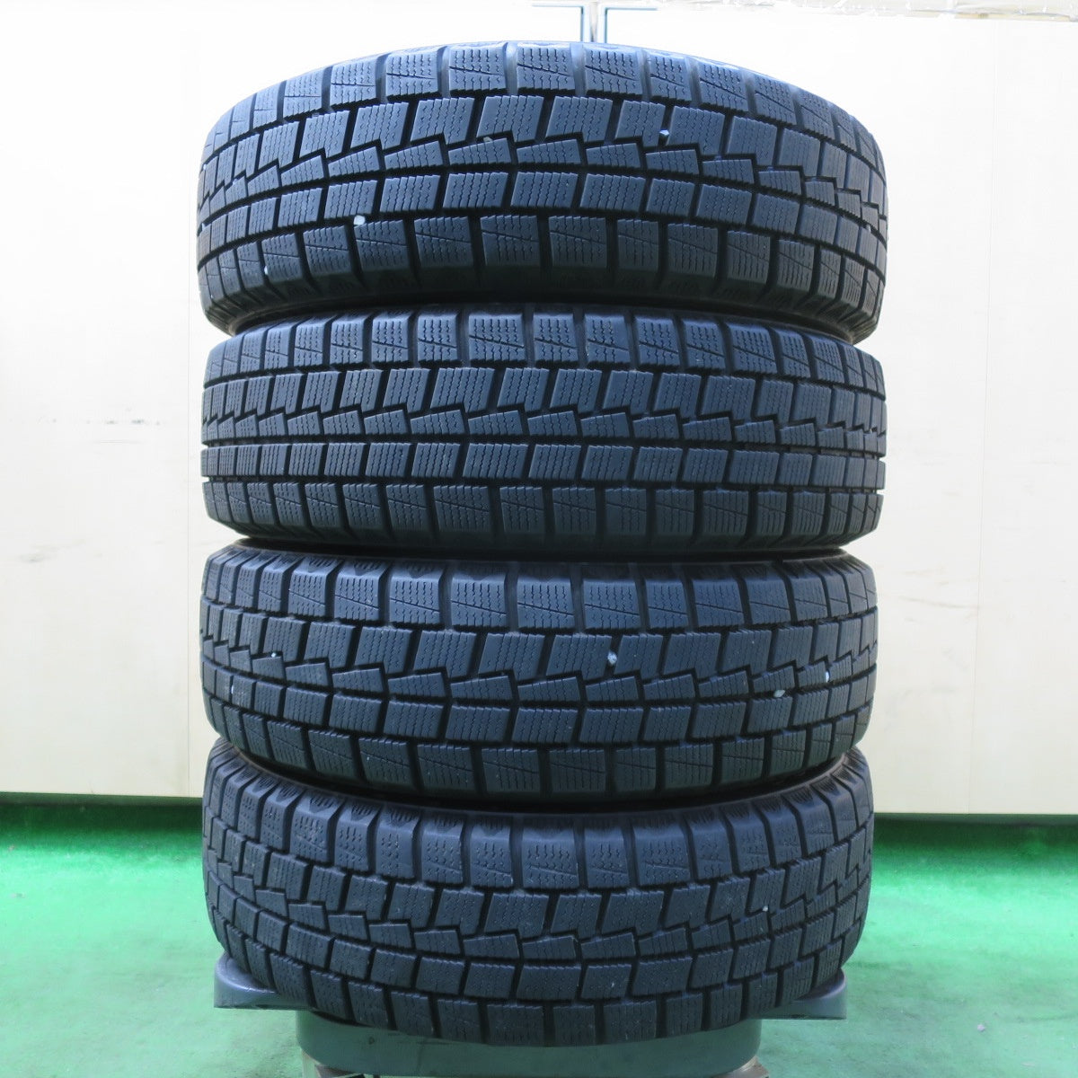 [送料無料] バリ溝！20年！キレイ！8.5分★スタッドレス 155/65R14 ウィンラン WINTERCross WR12 LVF-2 TOPY トピー 14インチ PCD100/4H★4110810イス
