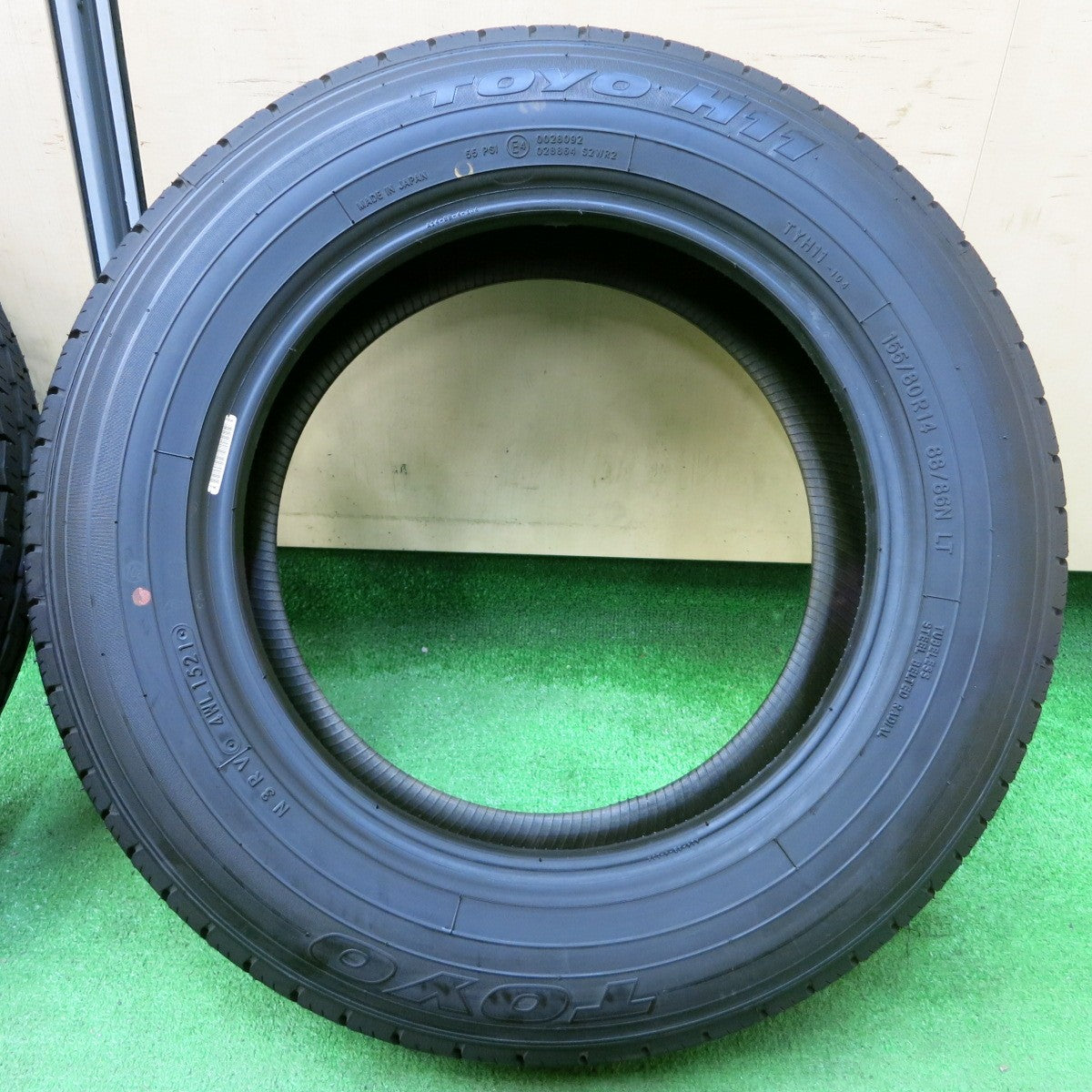 *送料無料* 新車外し！21年★155/80R14 88/86N トーヨー H11 タイヤ 14インチ サクシード プロボックス 等★4052201イノタ