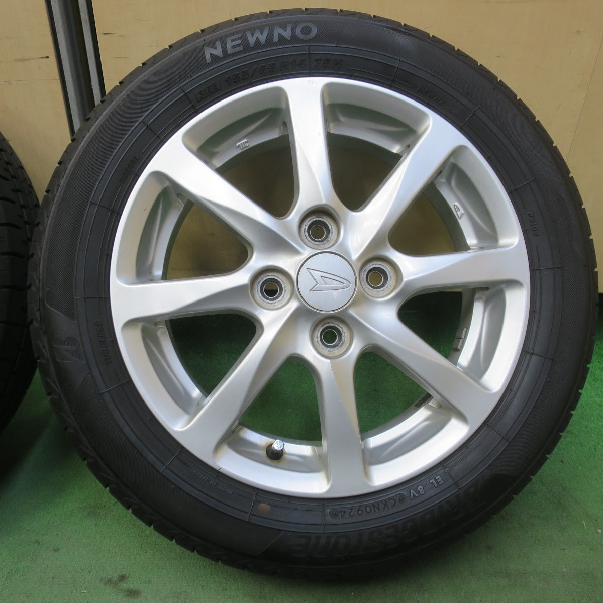 バリ溝！24年！8.5分◎ダイハツ ムーヴ タント 等 純正 155/65R14 ブリヂストン NEWNO ニューノ 14インチ PCD100/4H◎6081211イノ