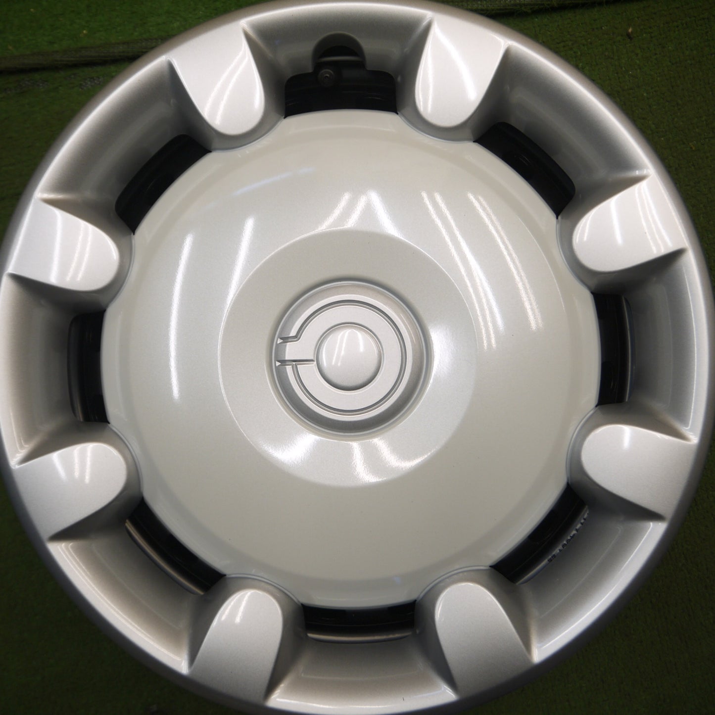 *送料無料* ホイールキャップ未使用！新車外し★ダイハツ LA800S ムーヴ キャンバス 純正 スチール ホイール 14インチ 14×4.5J PCD100/4H カバー★4061208Hホ