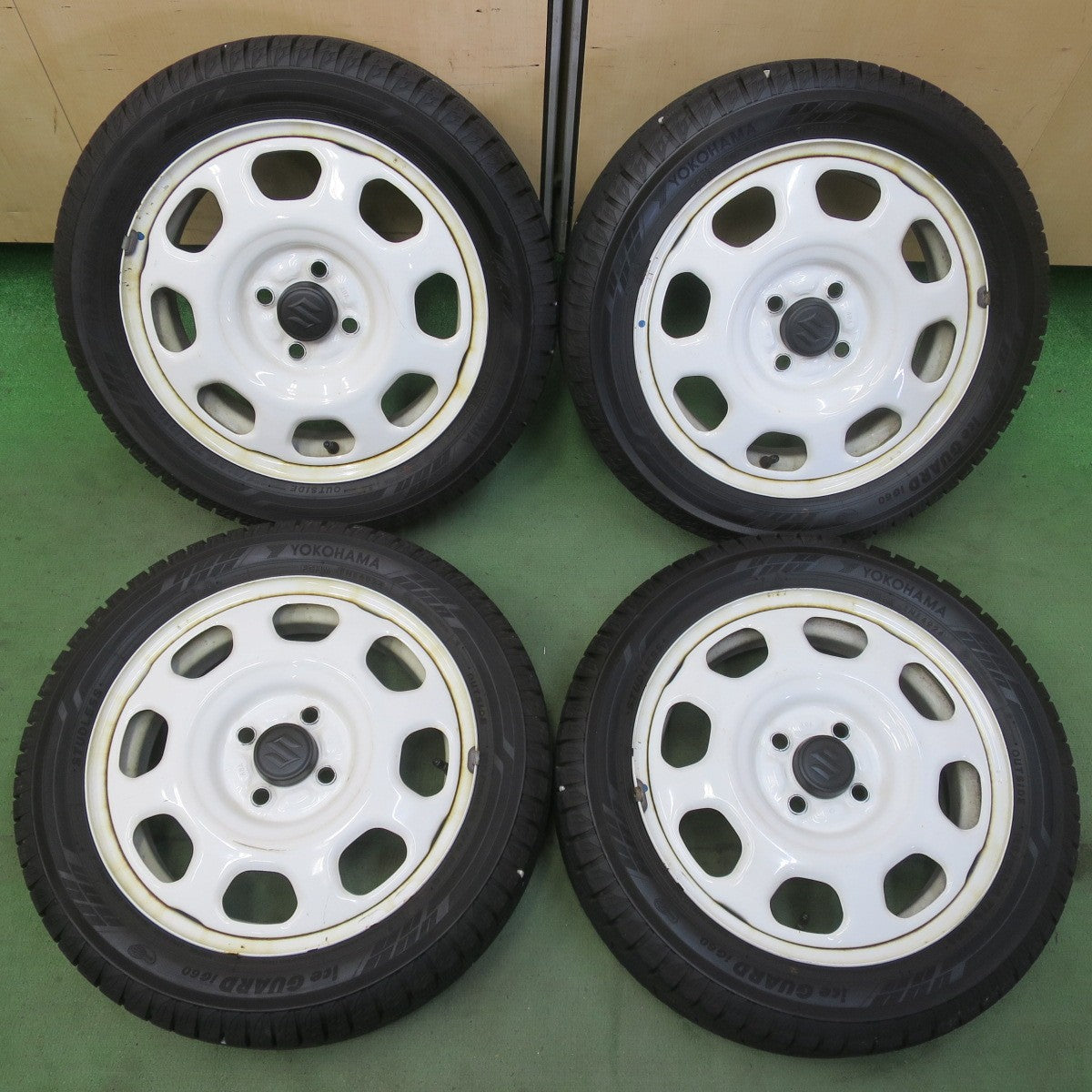 バリ溝！24年！9.5分以上★スズキ ハスラー 純正 スチール 165/60R15 スタッドレス ヨコハマ アイスガード iG60 15インチ PCD100/4H★6052203イス