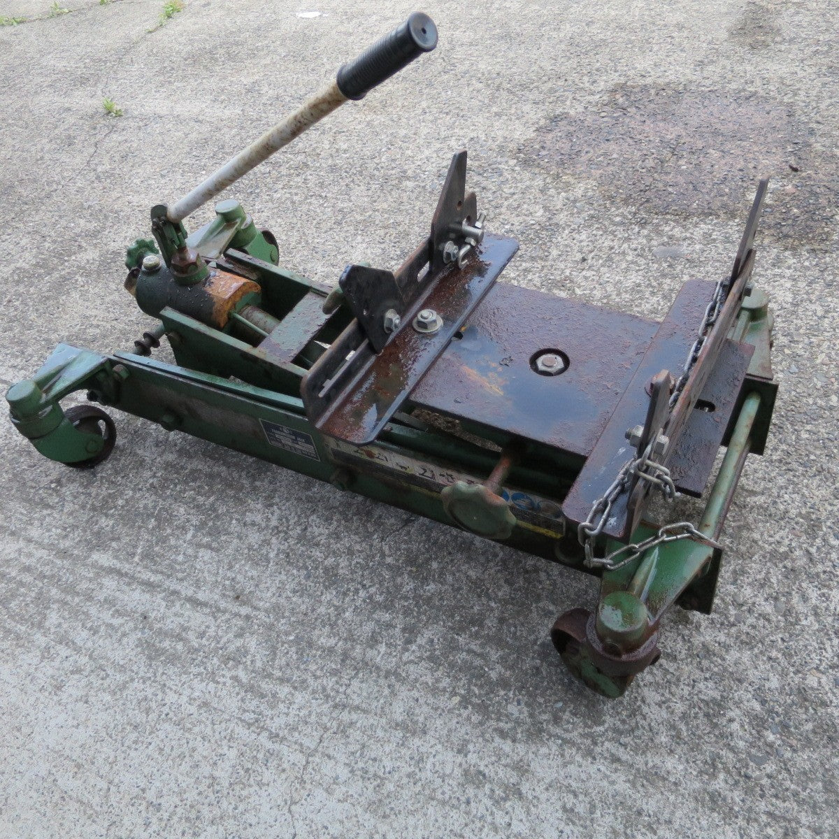 [送料無料] ☆ナガサキ ジャッキ M-800 能力 450㎏ 軽自動車～2ton車 向け NAGASAKI JACK 長崎 油圧 工具 自動車 整備☆