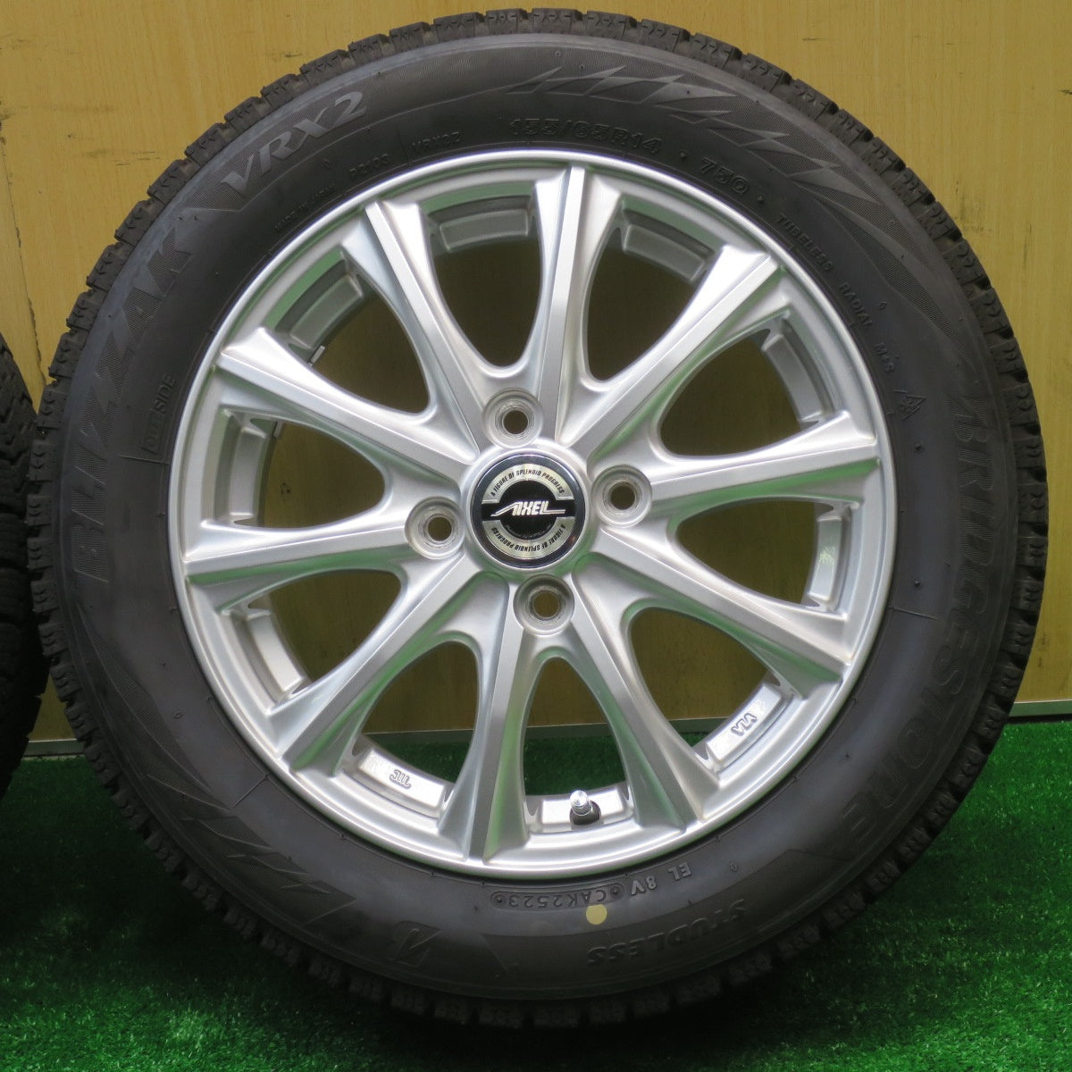 キレイ！23年★スタッドレス 155/65R14 ブリヂストン ブリザック VRX2 AXEL アクセル 14インチ PCD100/4H★5100804NJス