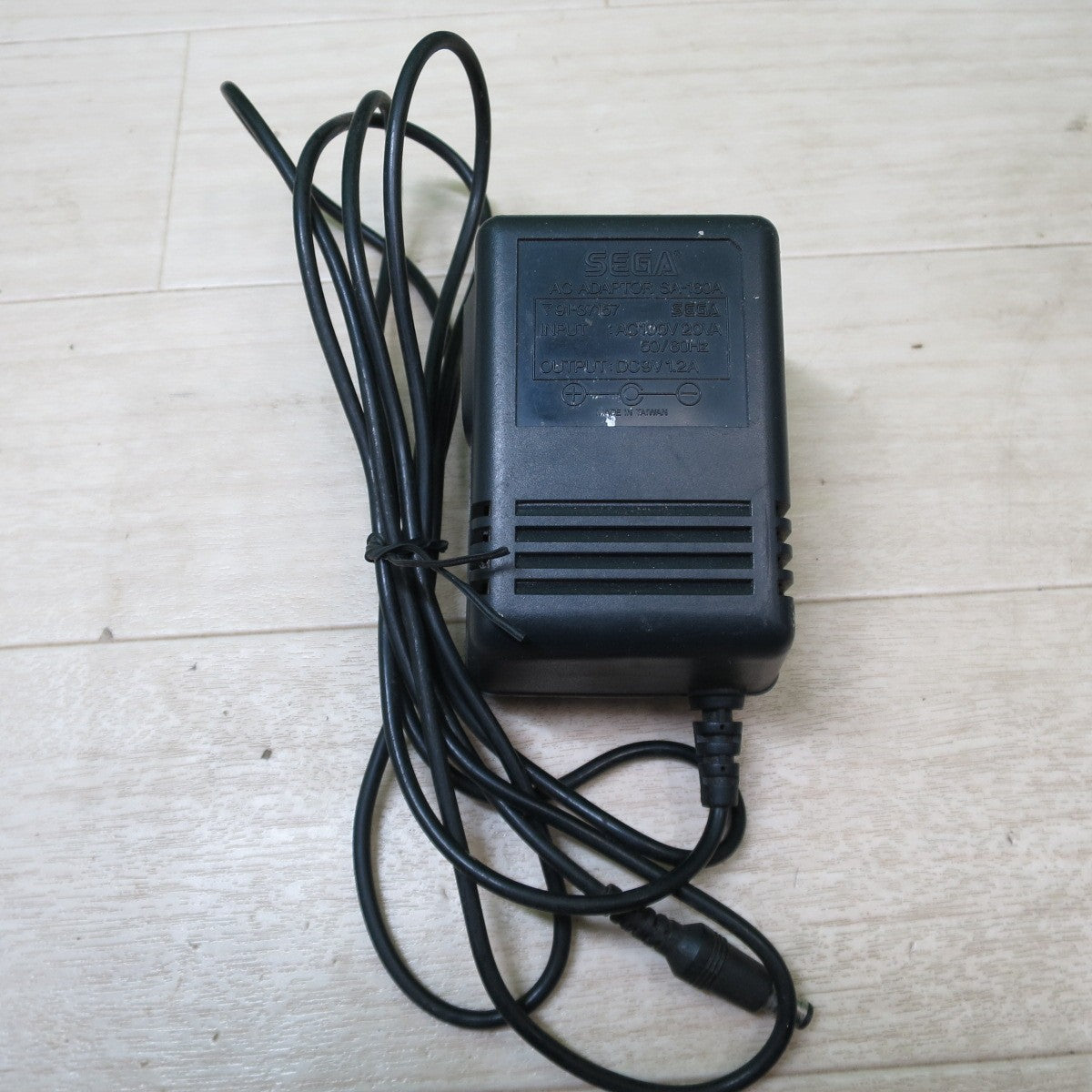 [送料無料] ☆SEGA セガ ゲームギア HGG-3210 本体 GAME GEAR 携帯型 カラー 液晶 ゲーム 機器 ジャンク品☆