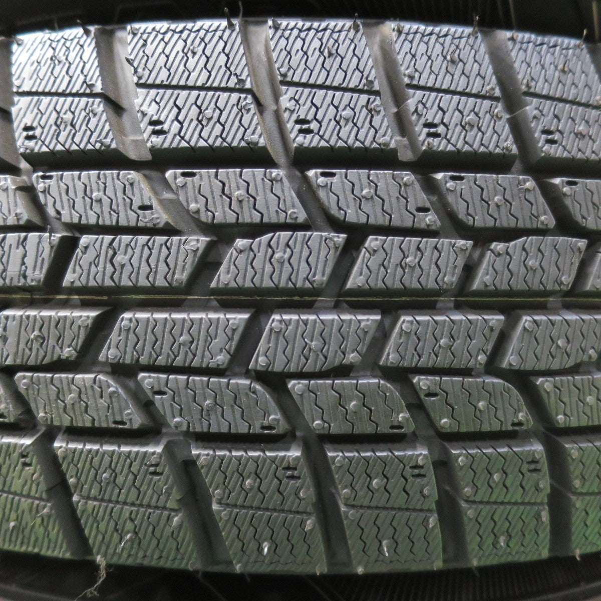 タイヤほぼ未使用！キレイ★スタッドレス 165/70R14 グッドイヤー アイスナビ6 V.E.X. VEX 14インチ PCD100/4H★5022714イス