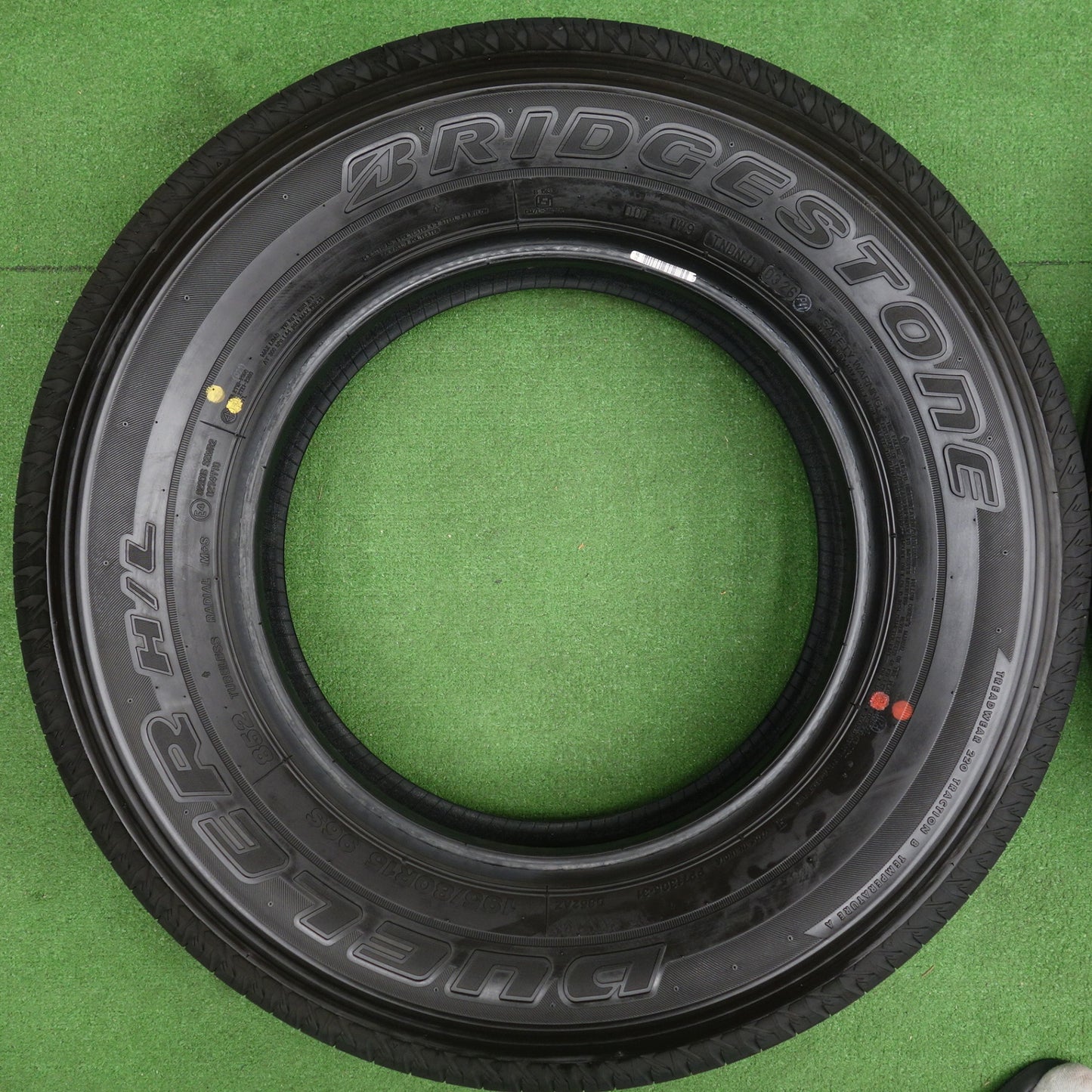 新車外し！26年◎195/80R15 ブリヂストン デューラー H/L 852 DUELER タイヤ 15インチ ジムニーシエラ ジムニーノマド 等◎6081004KTノタ