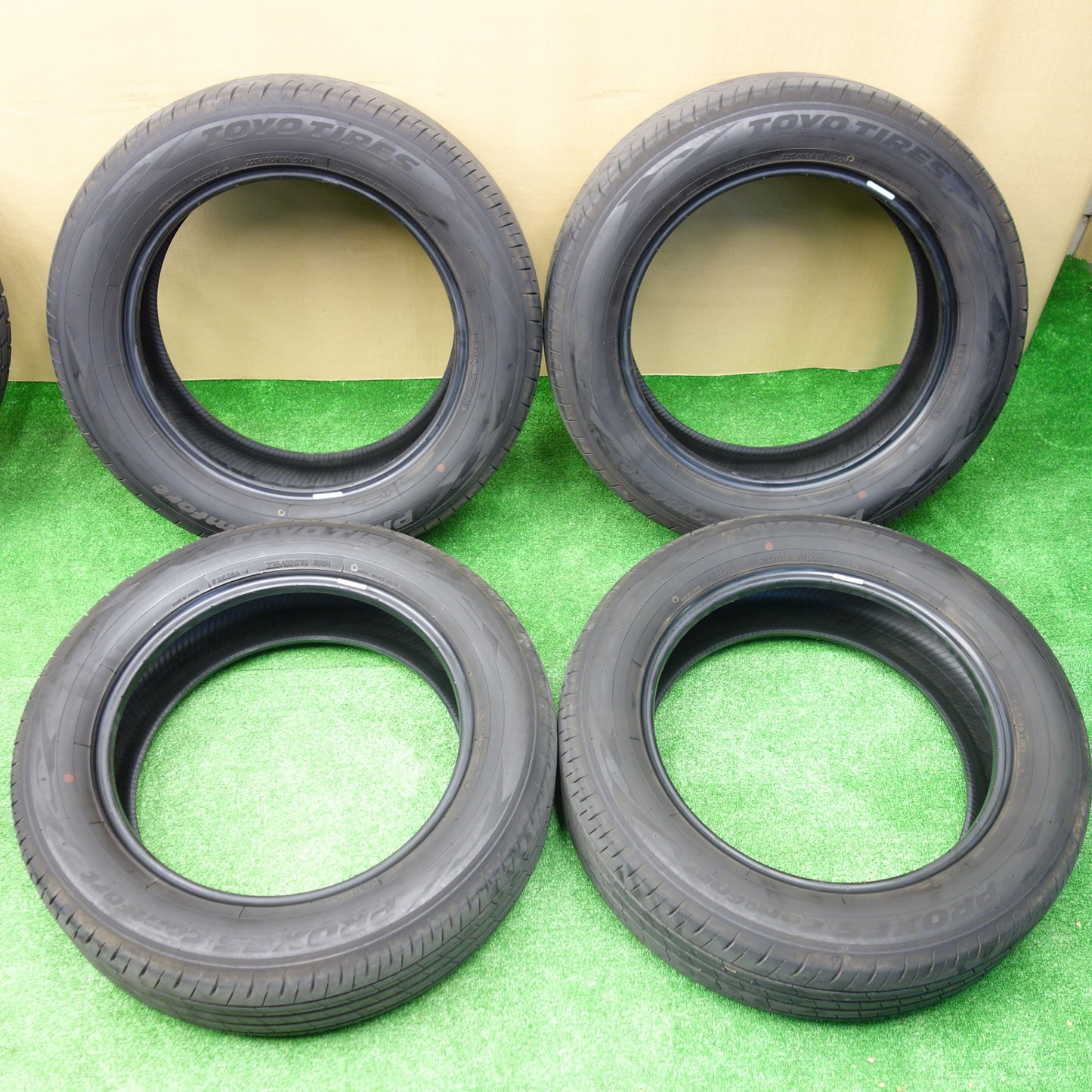 バリ溝！25年！9.5分★225/60R18 トーヨー プロクセス Comfort コンフォート タイヤ 18インチ 40系 アルファード ヴェルファイア 等★5112801KTノタ