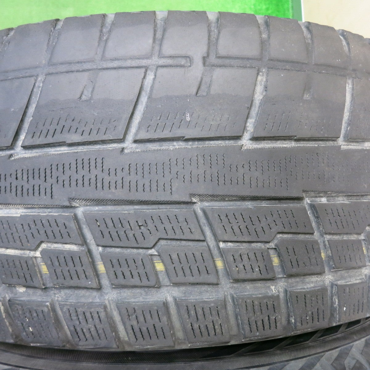 【美品！】225/65R17 スタッドレス【バリ溝】 バリ溝】トーヨー ウィンタートランパス TX 225/65R17 2本セット