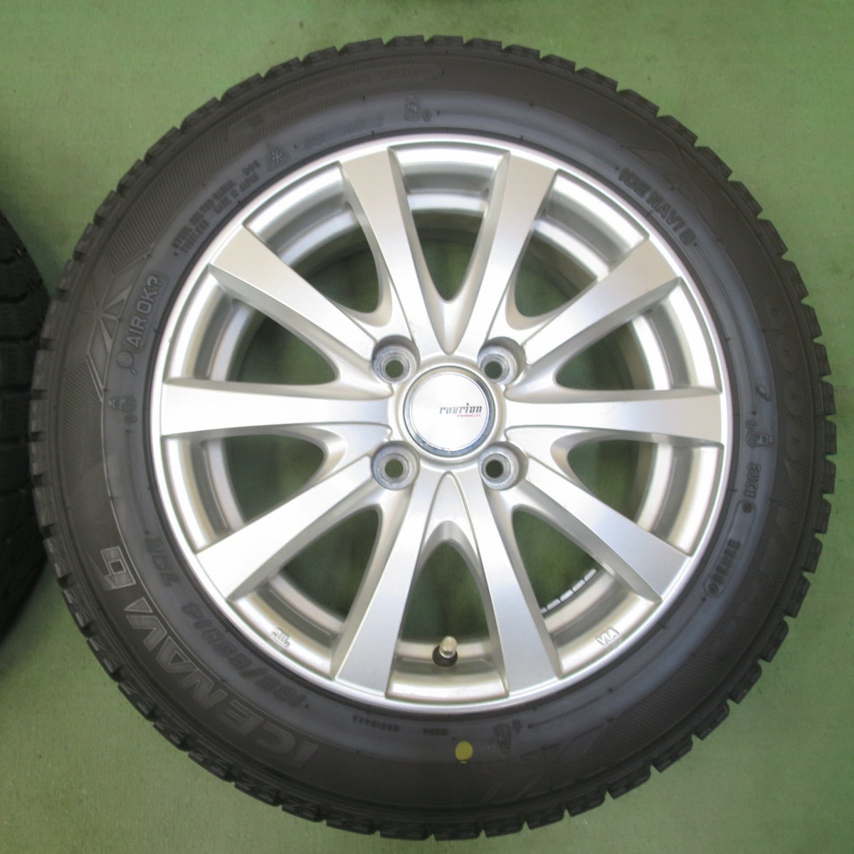 バリ溝！9.5分以上◎スタッドレス 165/65R14 グッドイヤー アイスナビ6 ravrion RS01 ラブリオン 14インチ PCD100/4H◎6100910イス