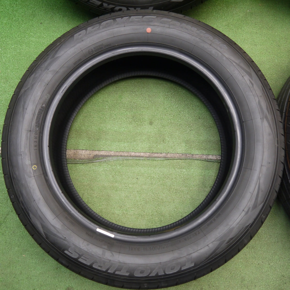 新車外し！25年★225/60R18 トーヨー プロクセス Comfort コンフォート タイヤ 18インチ 40系 アルファード ハリアー CX-5 RAV4 等★6070105KKノタ