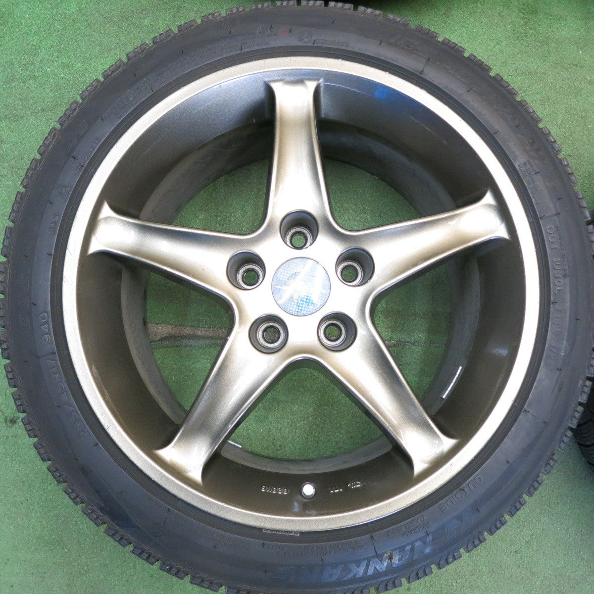 バリ溝！24年！8.5分★スタッドレス 215/40R17 235/45R17 ハイフライ Win-turi 212 ナンカン アイス アクティバ AW-1 STERN シュテルン 17インチ PCD114.3/5H★6053101HAス