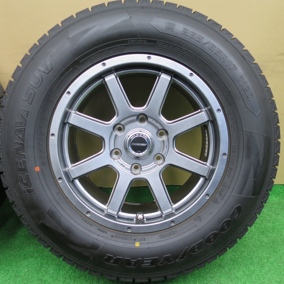ほぼ未使用！23年！キレイ★スタッドレス 265/65R17 グッドイヤー アイスナビ SUV ROADMAX MUD RIDER SGBK ロードマックス マッドライダー 17インチ PCD139.7/6H★5120603NKス