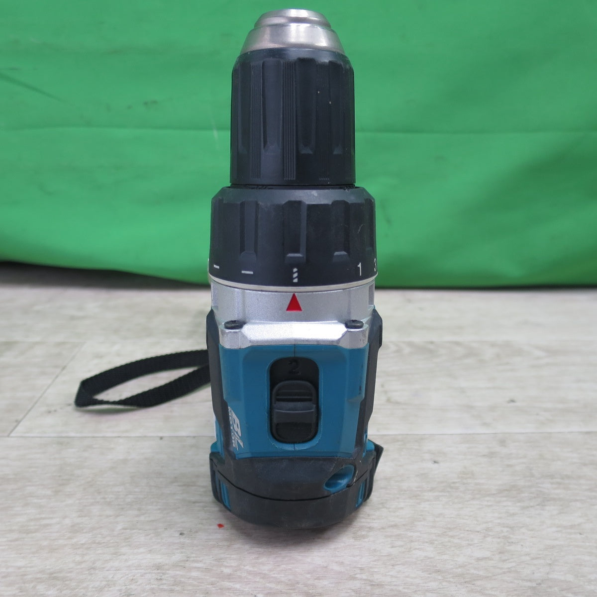 [送料無料] ☆makita マキタ 充電式 ドライバドリル DF484D 本体のみ DIY 電動 工具 大工 道具☆