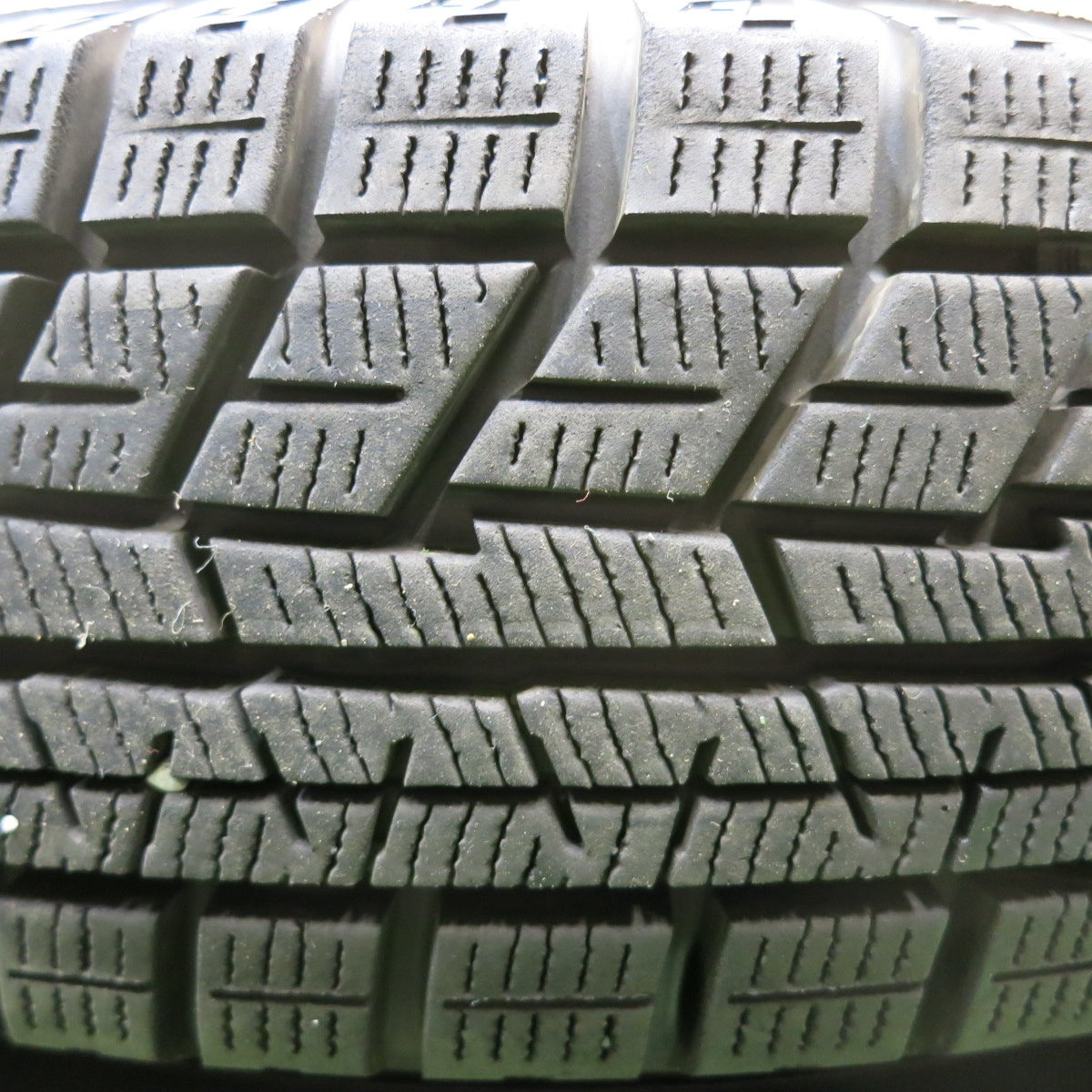 バリ溝！23年！9分★スタッドレス 145/80R13 ヨコハマ アイスガード iG60 スチール ホイール 13インチ PCD 100 110 114.3/4H マルチ★5083106HAス