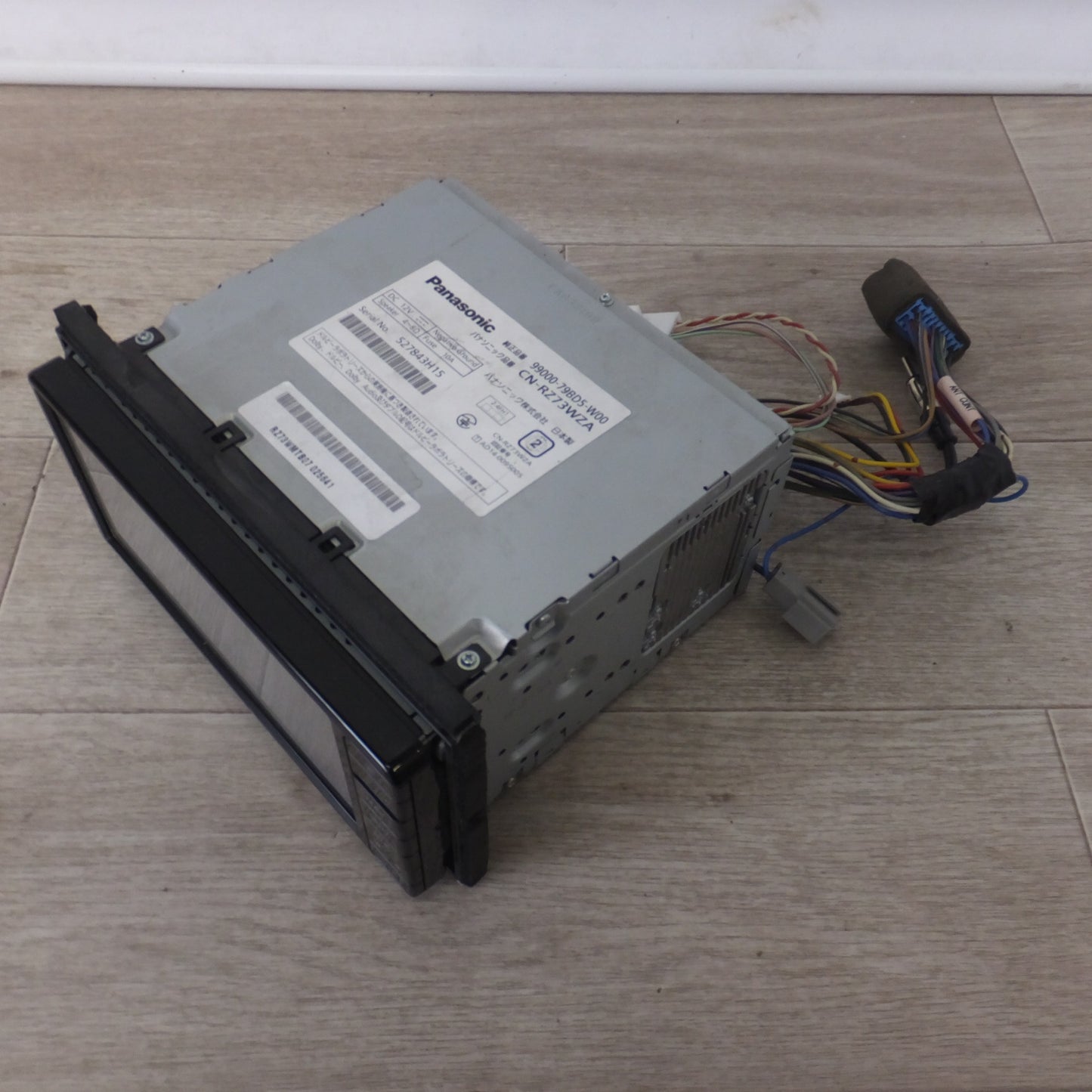 [送料無料] ★パナソニック製 スズキ 純正 AV一体型ナビゲーション CN-RZ73WZA 99000-79BD5-W00(43)★