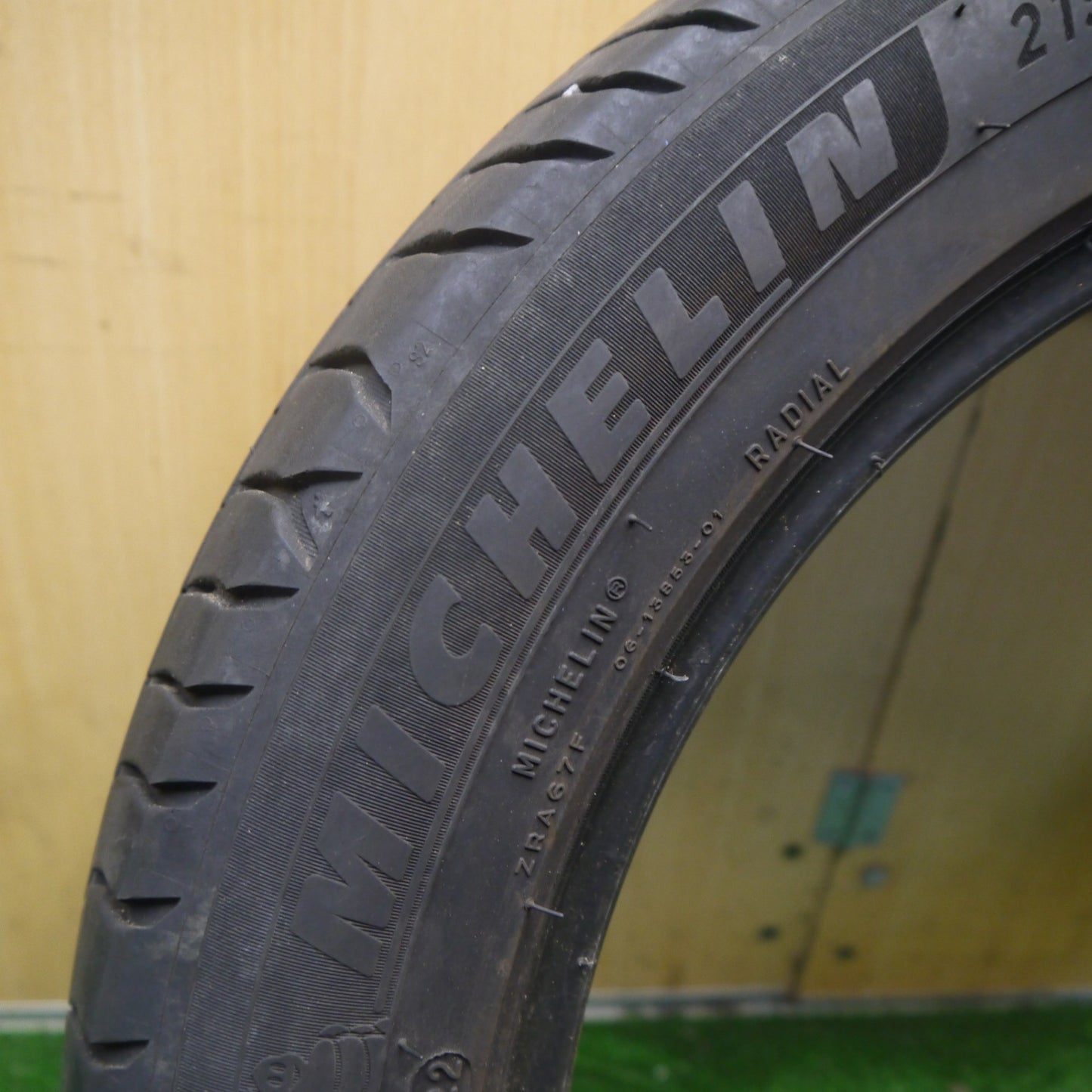 1本価格！22年★215/50R17 ミシュラン プライマシー4 タイヤ 17インチ ステップワゴン レヴォーグ ノア ヴォクシー 等★6070504Hノタ