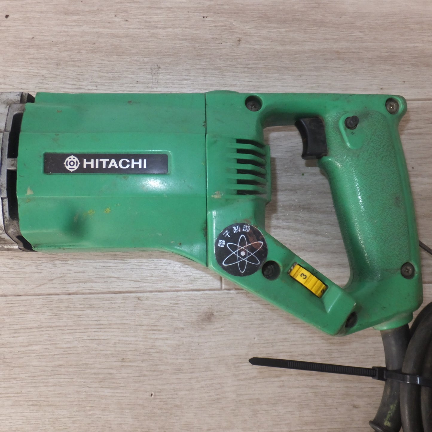 [送料無料] ★日立 HITACHI 13mm 電子ドリル D13VA2　100V 50/60Hz 700W 7.2A 300-1200rpm★