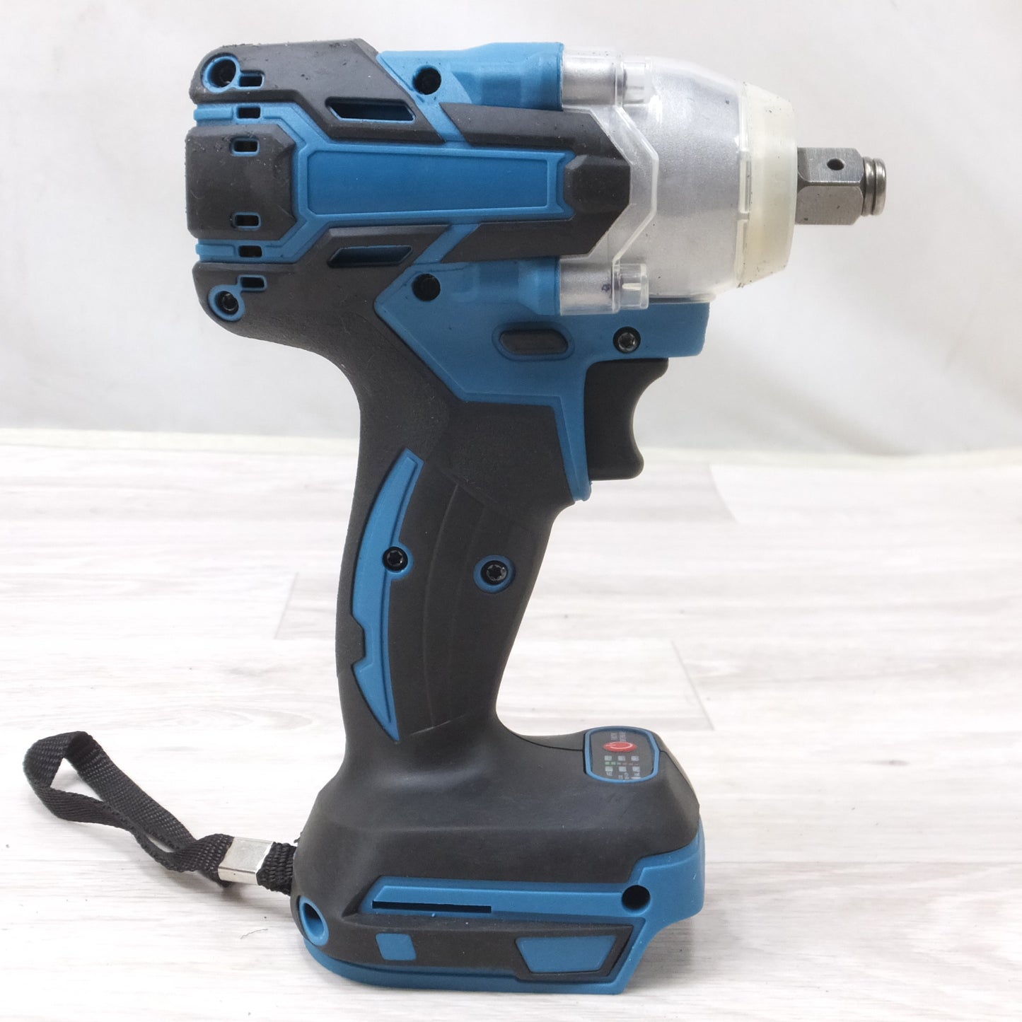 [送料無料] 付属品付き◆充電式 インパクトレンチ 型式 不明 電動 工具 18V 6.0Ah バッテリ 充電器 MTD001DSXのケース付き マキタ風◆