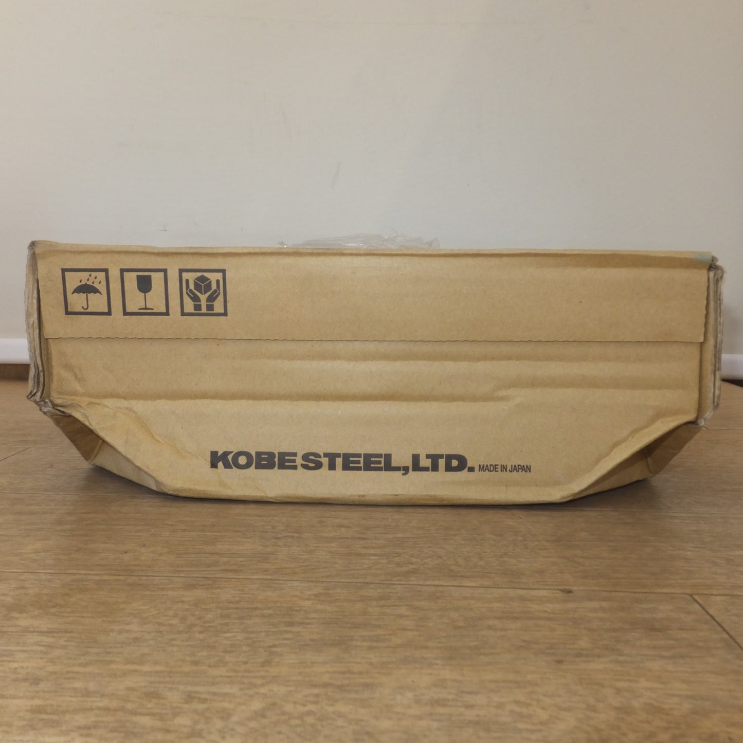 [送料無料] 未使用★神戸製鋼所 コベルコ KOBELCO PREMIARC 硬化肉盛溶接用フラックス入りワイヤ DW-H700 1.2mm 20kg(4)★