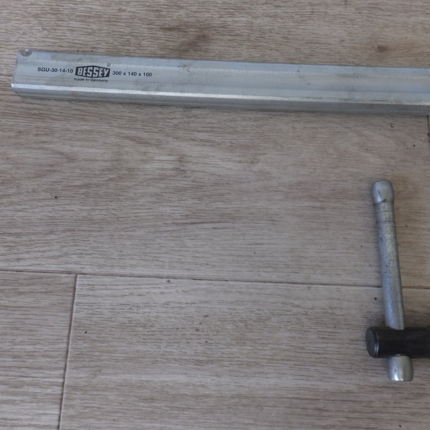 [送料無料] ★ベッセイ BESSEY U型高性能クランプ SGU SGU-30-14-10 300x140x100(2)★
