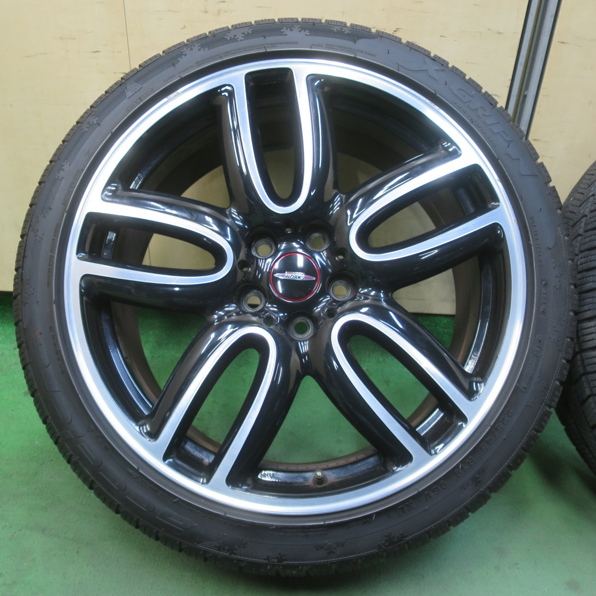バリ溝！9.5分★MINI ミニ F60 クロス オーバー 純正 JCW 225/45R19 スタッドレス アクセレラ X GRIP N ジョン クーパー ワークス 19インチ PCD112/5H★6031501IMス