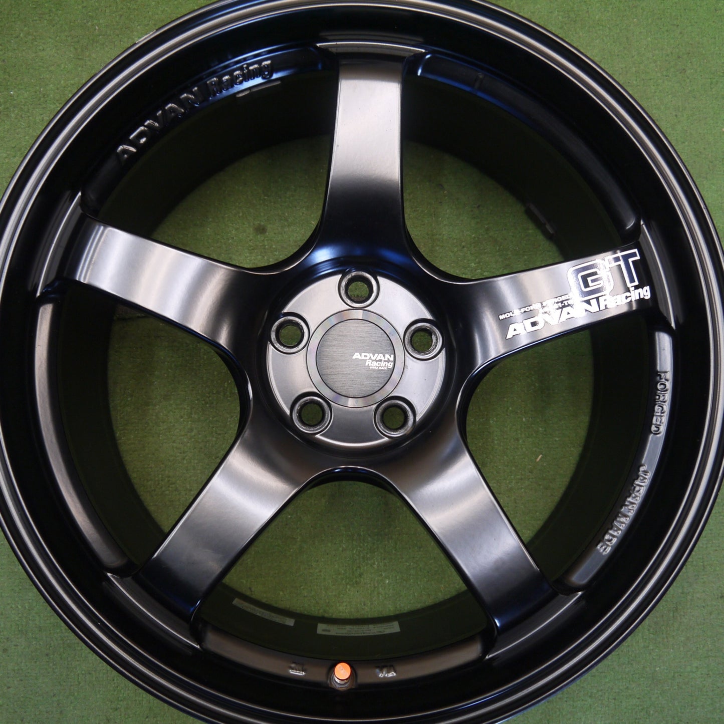 キレイ★プリウス 86 BRZ 等 ADVAN Racing GT 18インチ ホイール アドバン レーシング SGB 18×8.5J PCD100/5H★6071003Hホ