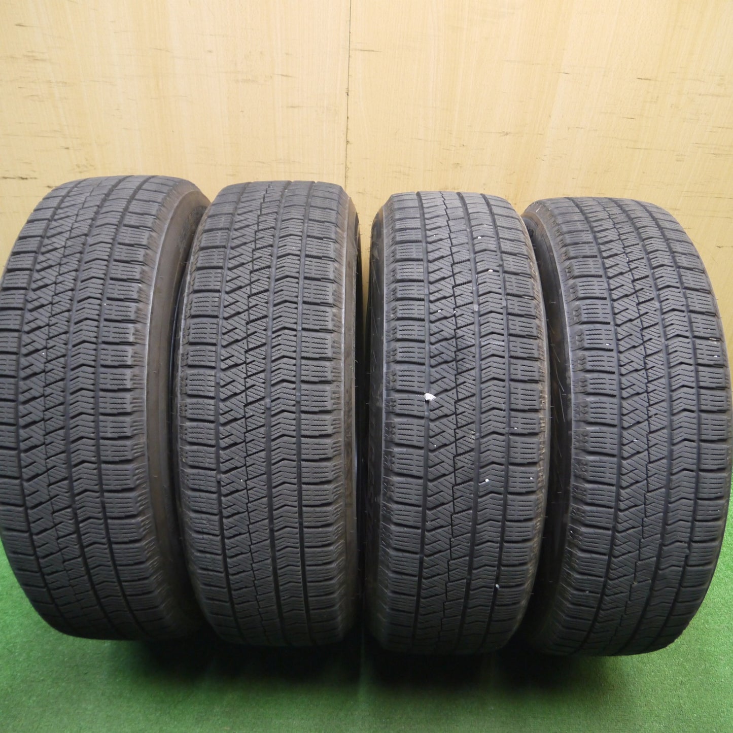 [送料無料] バリ溝！23年！キレイ！9分★スタッドレス 195/60R17 ブリヂストン ブリザック VRX2 WAREN ヴァーレン 17インチ PCD114.3/5H★5011510Hス