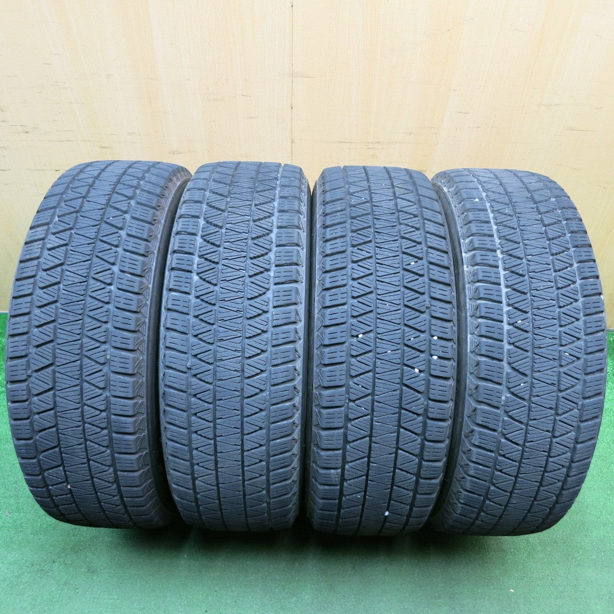 キレイ★40系 アルファード 等 225/65R17 スタッドレス ブリヂストン ブリザック DM-V3 BALMINUM LS10 バルミナ 17インチ PCD120/5H★6030501HAス