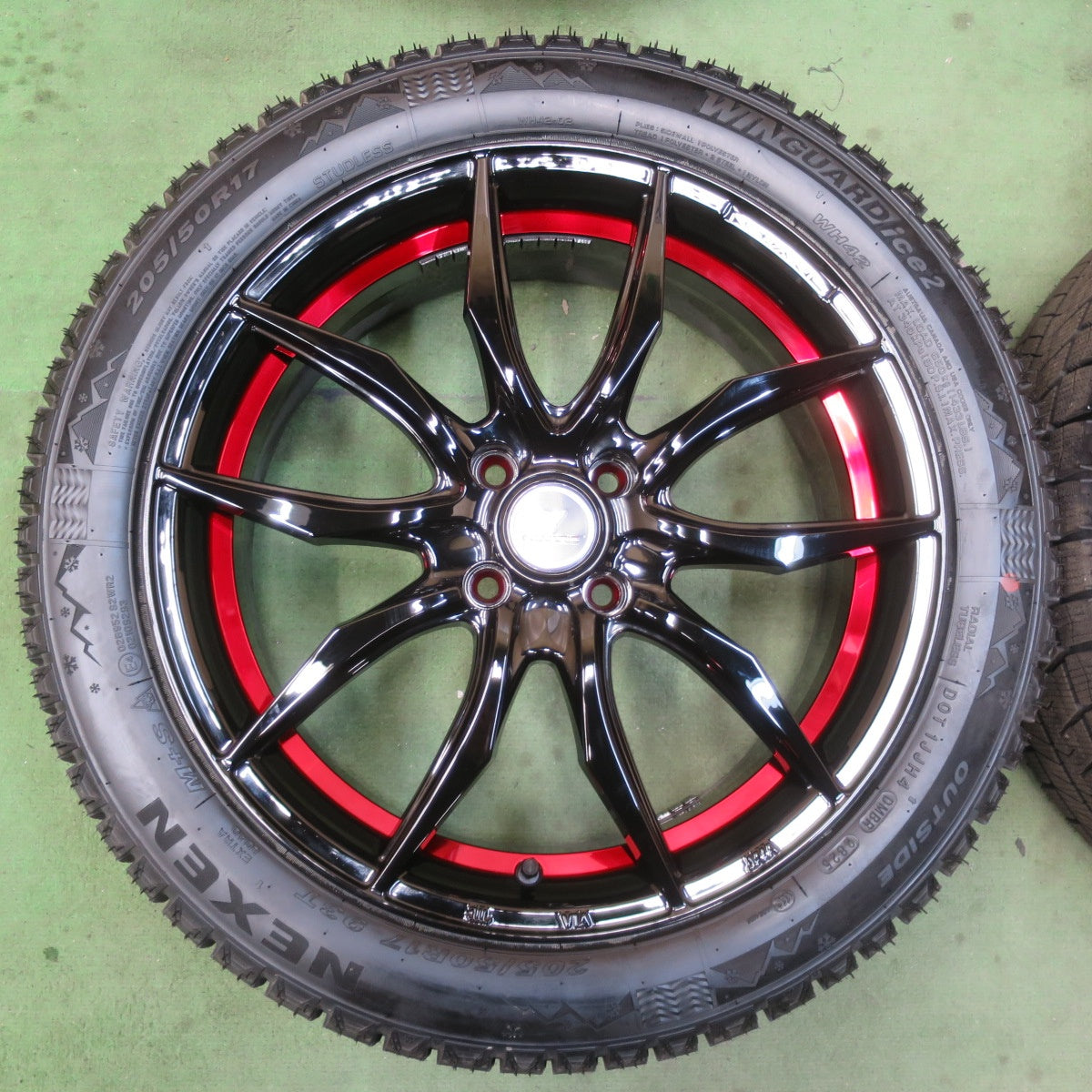 ほぼ未使用！25年！キレイ★NOVARIS ROHGUE VF 205/50R17 スタッドレス ネクセン WINGUARD ice2 17インチ ノヴァリス ローグ PCD100/4H★6021405イス