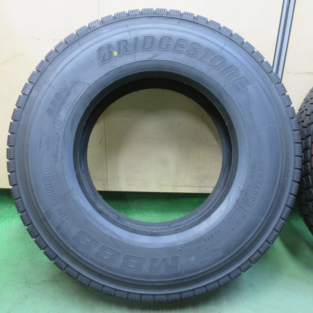 未使用！24年！2本★トラック タイヤ 225/80R17.5 123/122L ブリヂストン M888 ミックス オールシーズン 17.5インチ★6060101イスタ