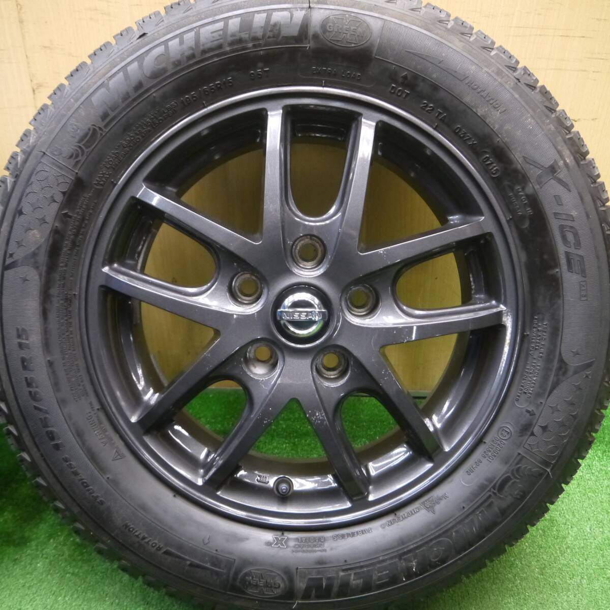 4本価格★日産 C27 セレナ 純正 OP エスティーロ 195/65R15 スタッドレス ミシュラン X-ICE XI3 PCD114.3/5H★5011714Hス
