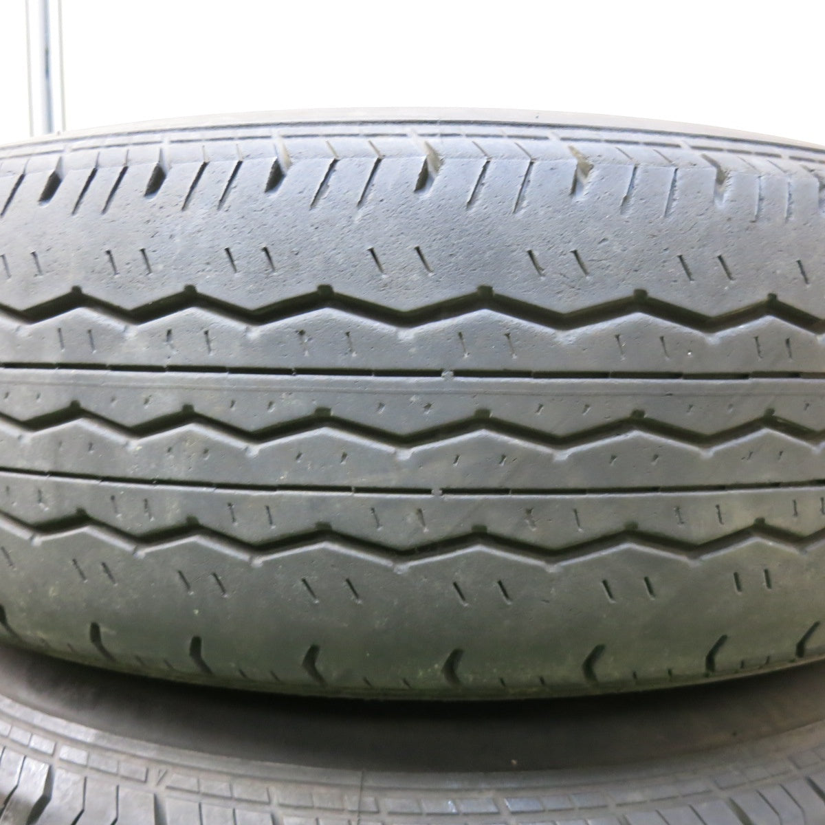 キレイ！22年★トヨタ 200系 ハイエース 純正 スチール 195/80R15 107/105N ブリヂストン エコピア RD613 15インチ PCD139.7/6H★5071112SYノ