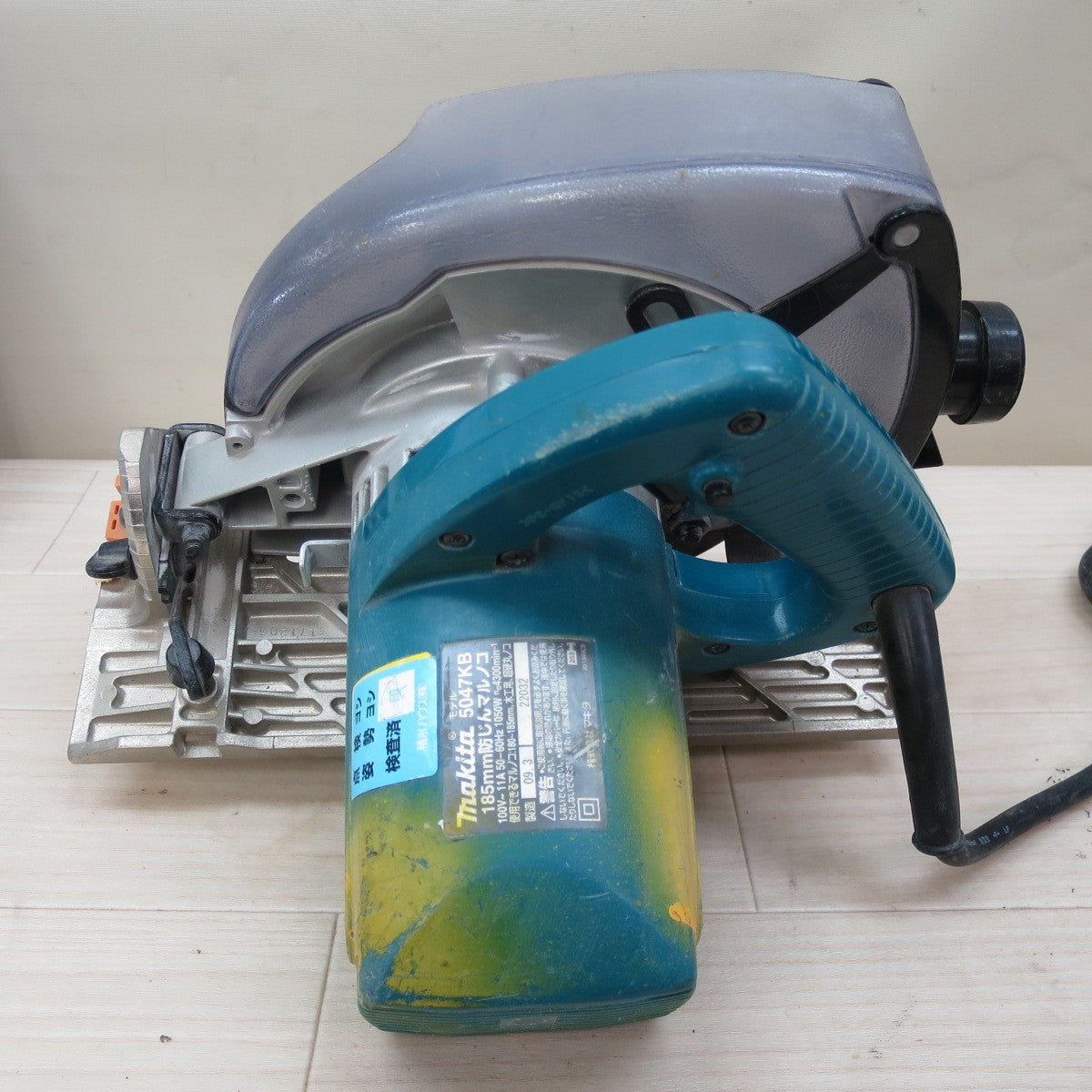 ☆マキタ 185mm 防じん マルノコ 5047KB 電動 工具 切断機 防塵 木工用 超硬 丸のこ 丸ノコ 丸鋸 コード式 電気 makita 100V☆
