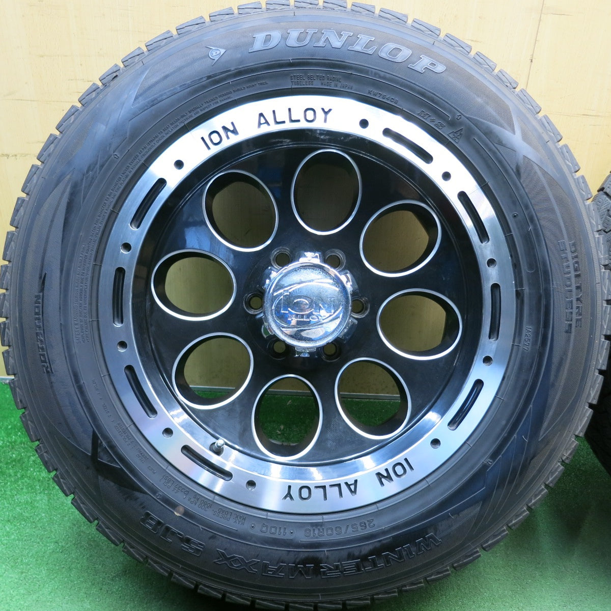 バリ溝！9.5分★iON ALLOY 265/60R18 スタッドレス ダンロップ ウインターマックス SJ8 社外 アルミ 18インチ PCD139.7/6H★6052805HAス