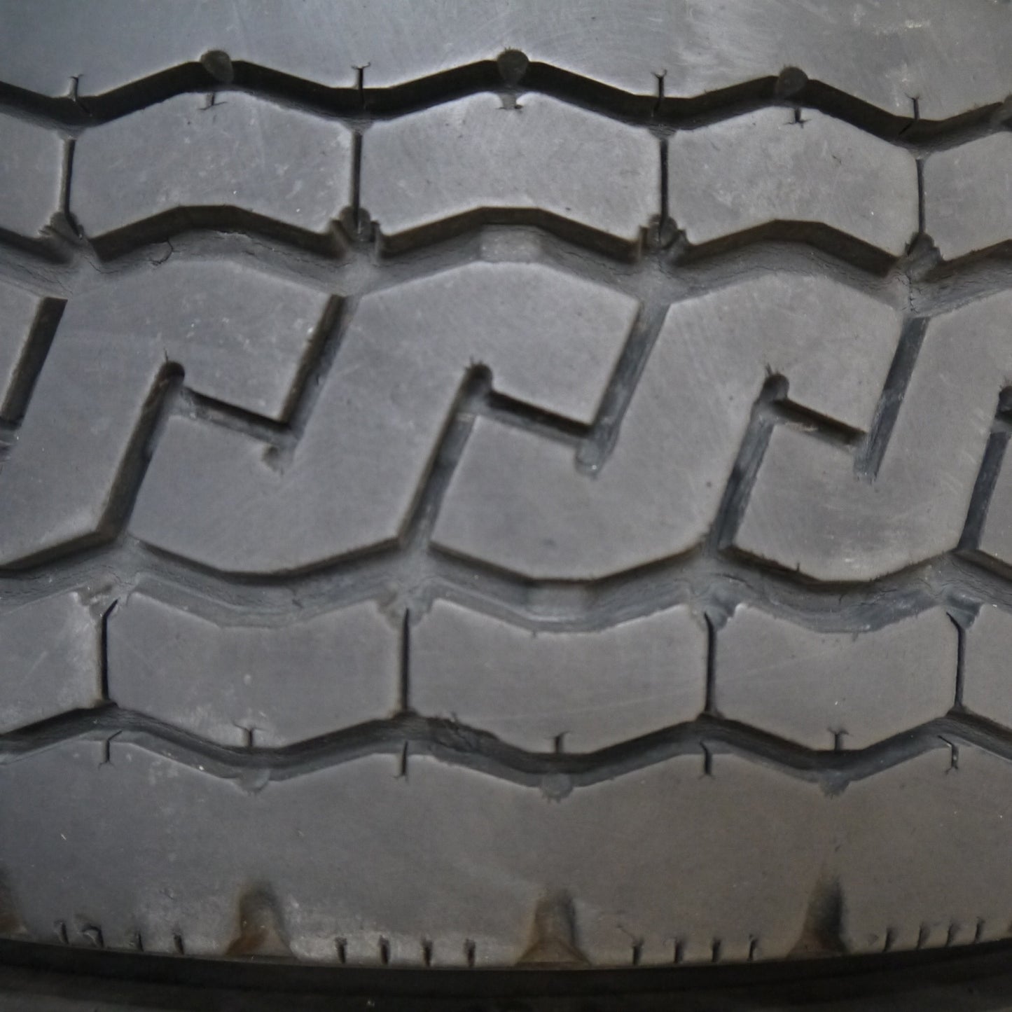 6本価格★トラック タイヤ 205/75R16 113/111L ブリヂストン デュラビス M804 DURAVIS 16インチ★5121505Hノタ