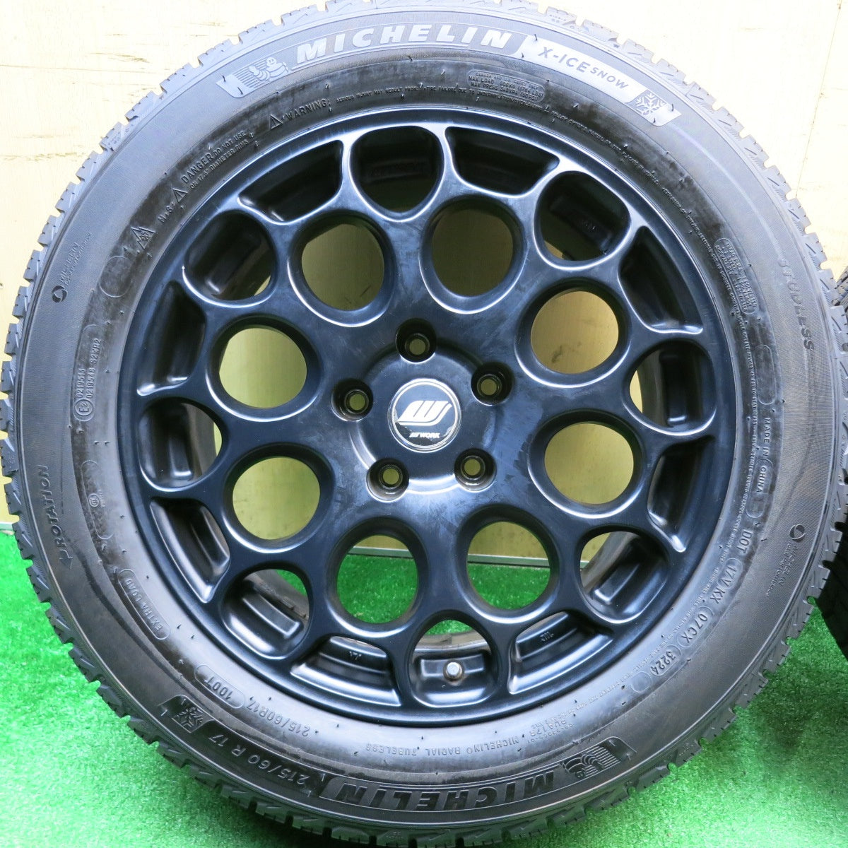 超バリ溝！24年！キレイ！ほぼ10分★WORK WIL 02D 215/60R17 スタッドレス ミシュラン X-ICE SNOW WIL-02D ワーク 17インチ PCD114.3/5H★5122506HAス