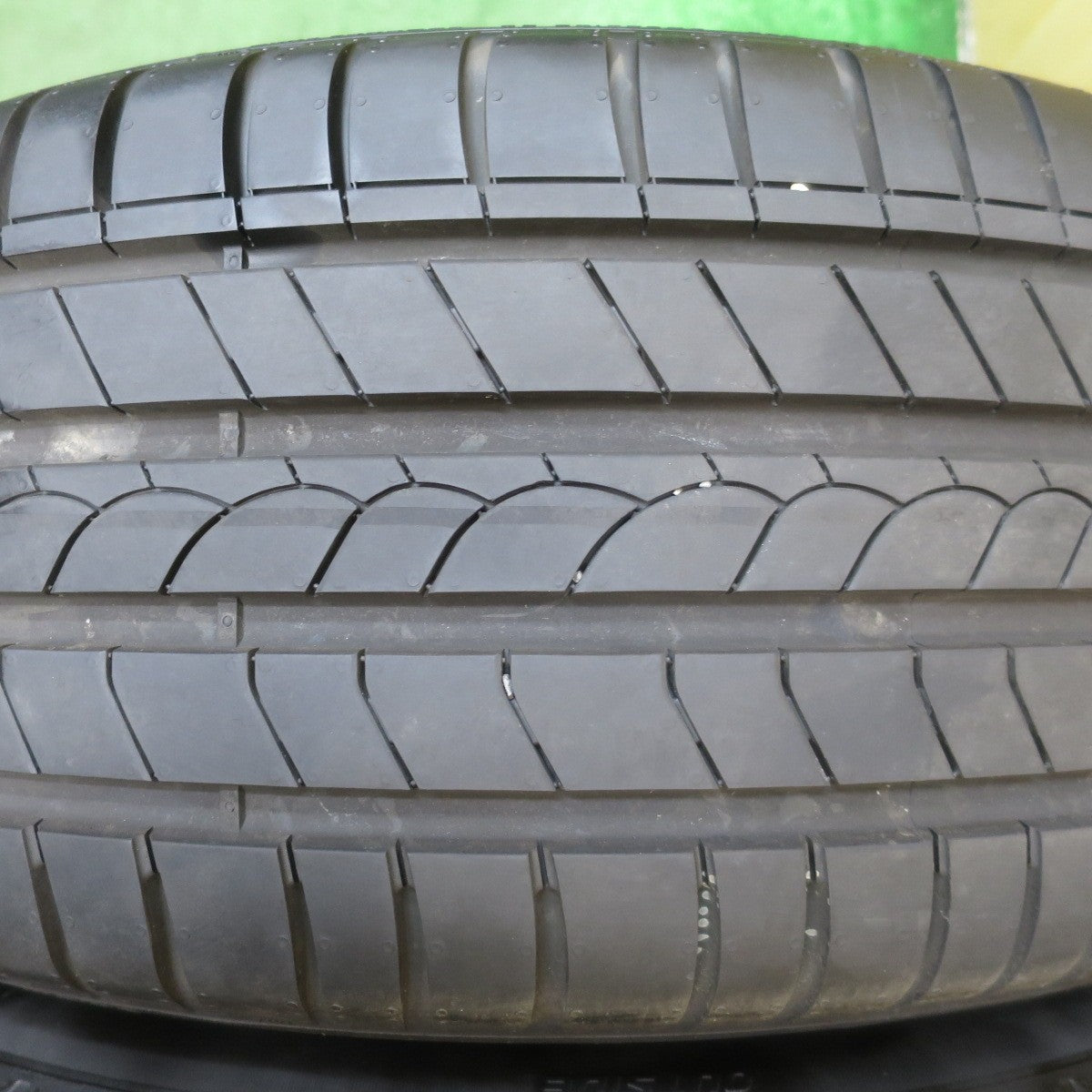 バリ溝！24年！キレイ！9分！2本★215/55R17 ピレリ Cinturato ROSSO SCHNEIDER MiD シュナイダー 17インチ PCD114.3/5H★5080808NJノ