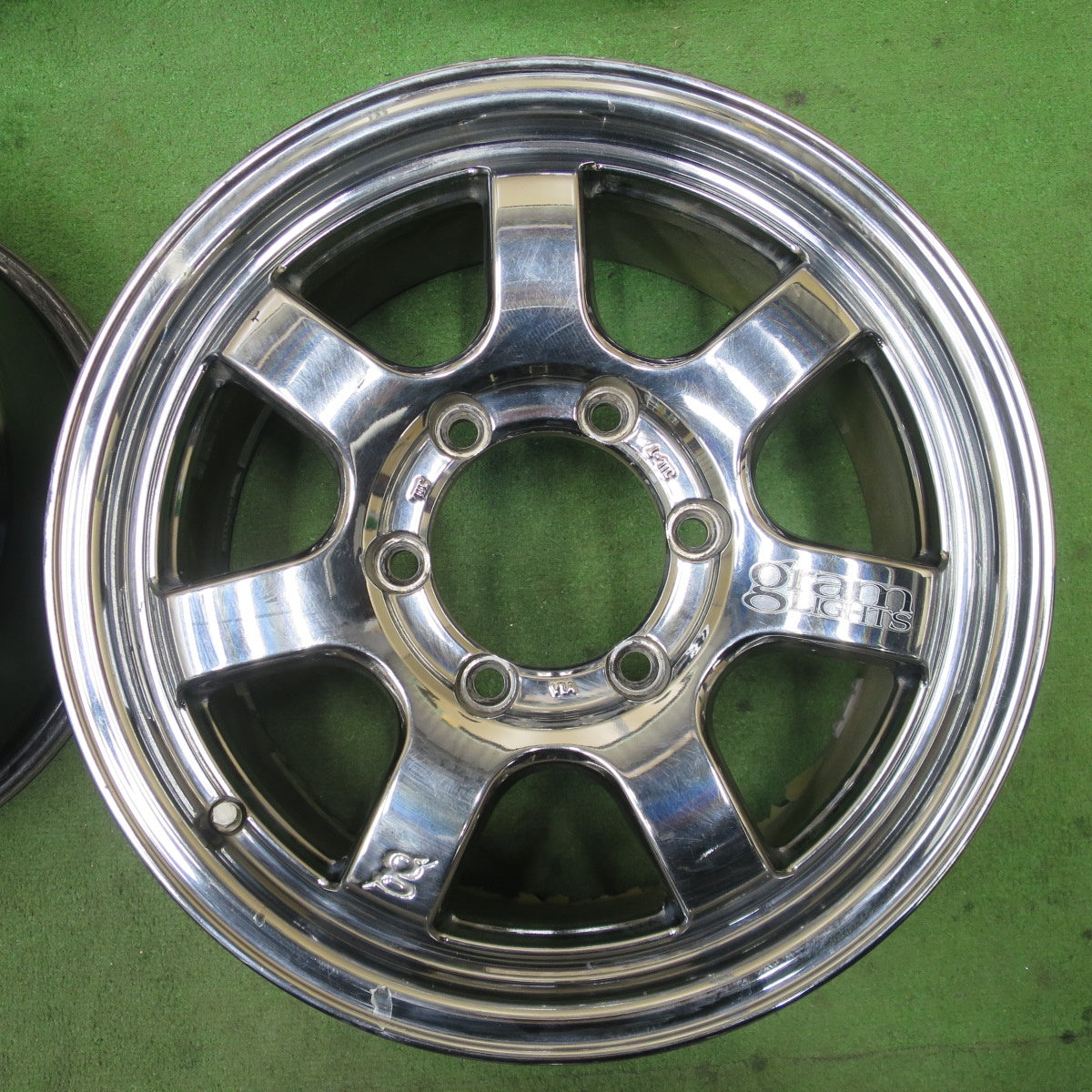 4本価格★RAYS gramLIGHTS 57SX 16インチ ホイール レイズ グラムライツ 16×7.0JJ PCD139.7/6H★6042402NGホ