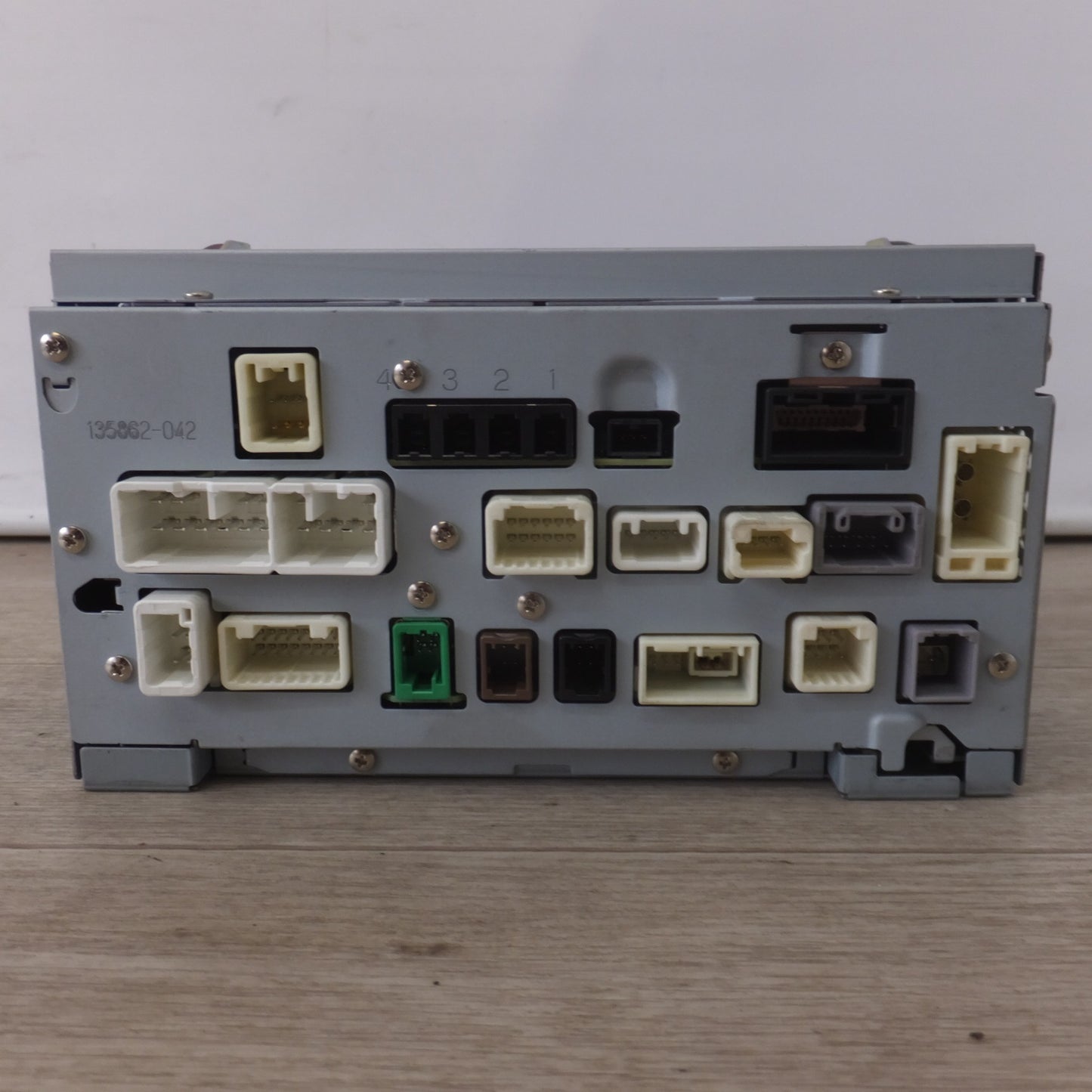 [送料無料] ★デンソーテン製 トヨタ 純正 SDナビゲーション NSZT-W68T 08605-00B50★