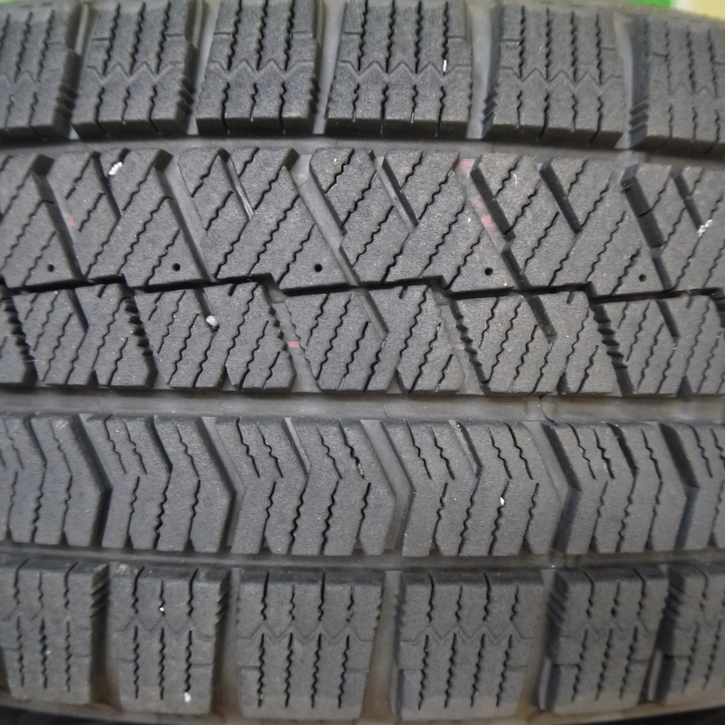 キレイ！21年★MINI F56 ミニ クーパー 純正 175/65R15 スタッドレス ブリヂストン ブリザック VRX2 15インチ PCD112/5H★5102402Hス