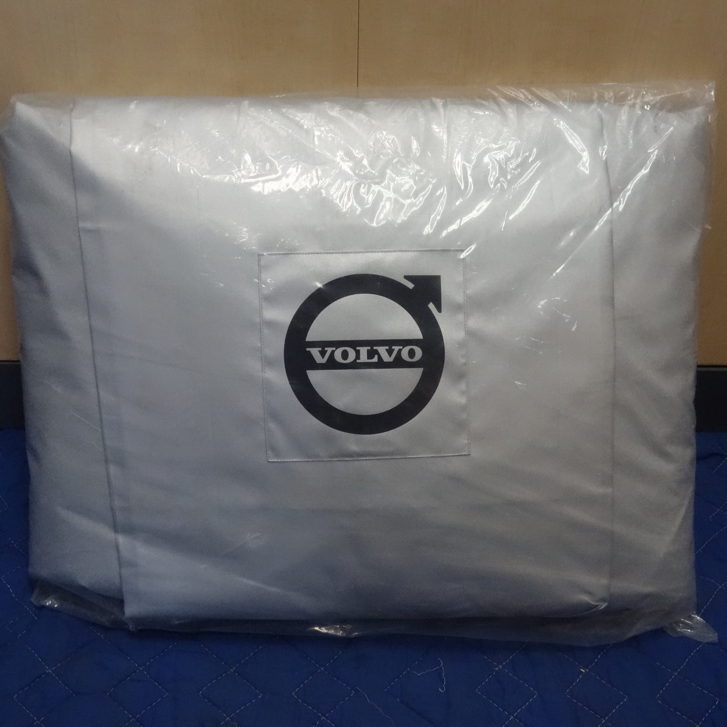 [送料無料] 未使用☆ボルボ V60 純正 ボディカバー 防災タイプ 30686768 VOLVO カー 用品 アクセサリー☆