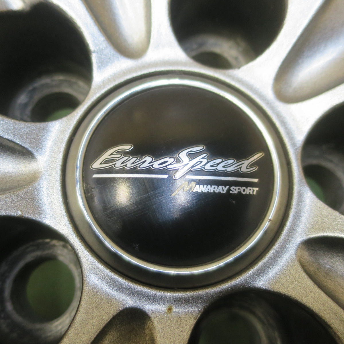 バリ溝！キレイ！9分◎プリウス 等 195/65R15 スタッドレス ブリヂストン ブリザック VRX EuroSpeed MANARAY SPORT ユーロスピード 15インチ PCD100/5H◎6102008イス