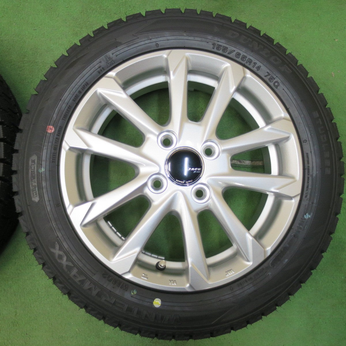 [送料無料] 未使用！24年★スタッドレス 155/65R14 ダンロップ ウインターマックス WM02 ZACK JP-325 MONZA ザック 14インチ PCD100/4H★4122704イス