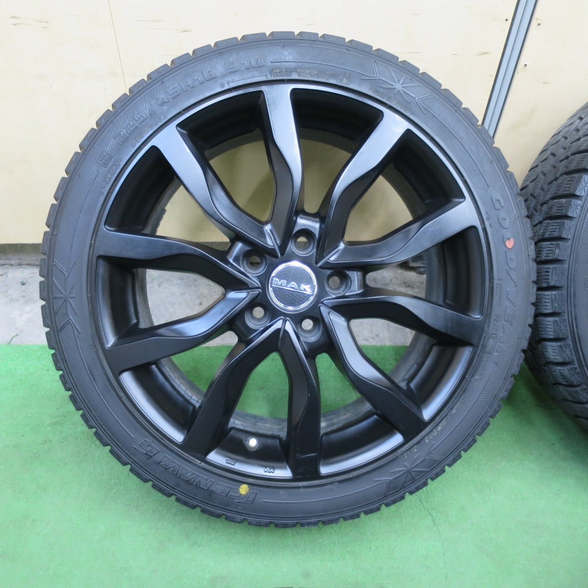 4本価格★MAK KOLN 225/45R18 スタッドレス グッドイヤー アイスナビ6 ケルン 18インチ PCD114.3/5H★6021202TTス
