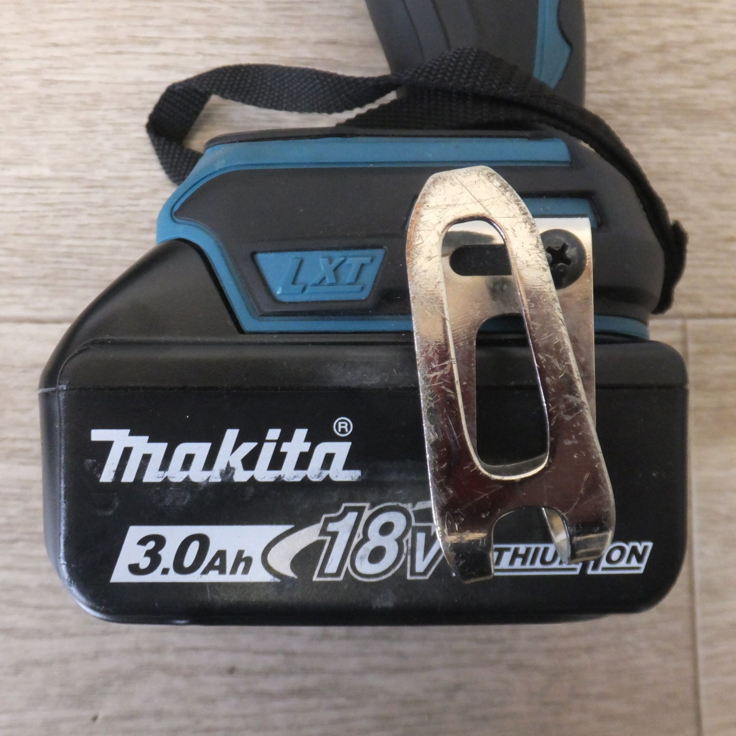 [送料無料] キレイ★マキタ makita 充電式4モードインパクトドライバ TP141DRFX 18V★