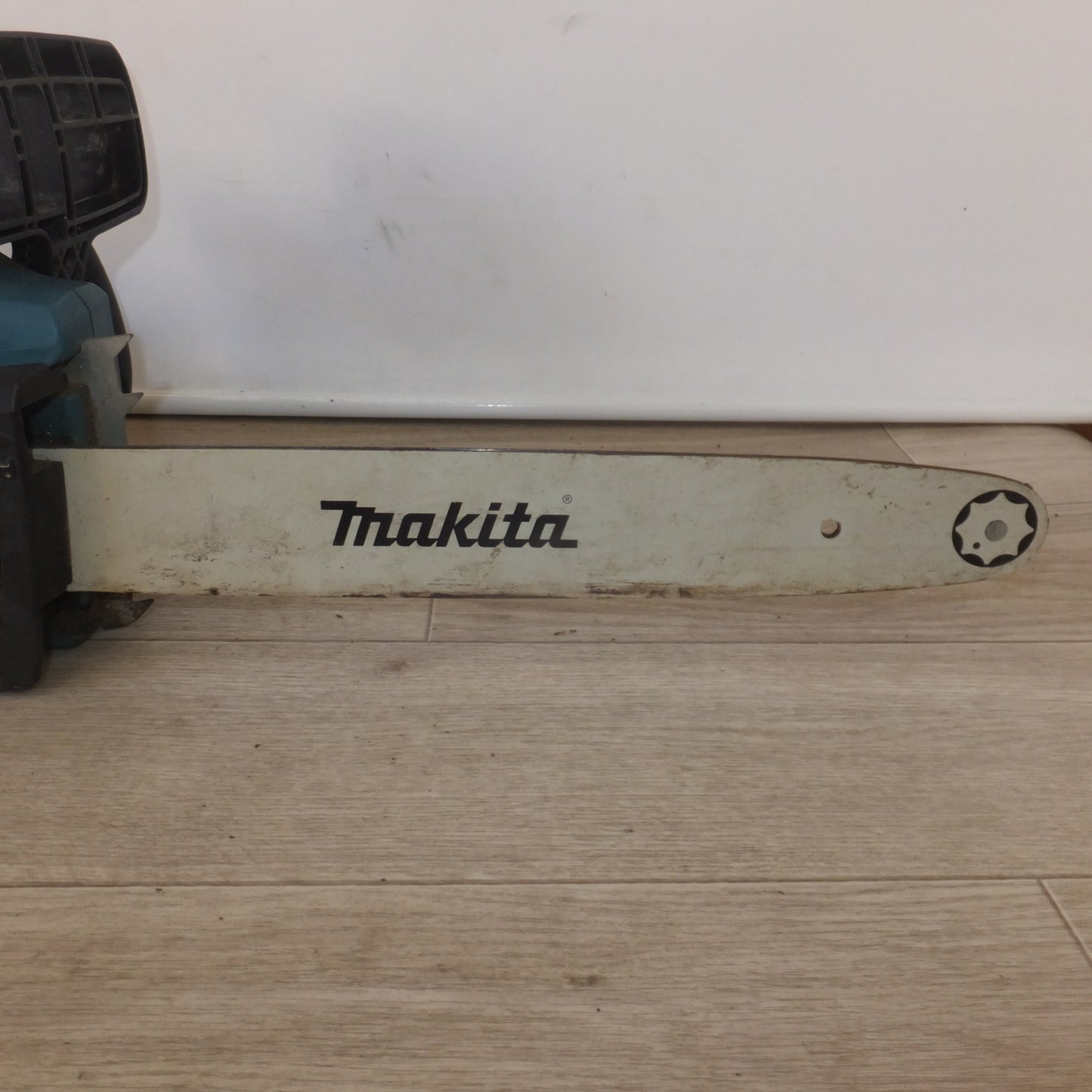 [送料無料] ★マキタ makita 350mm 電気チェンソー MUC3541　100V～ 15A 50-60Hz 1430W★
