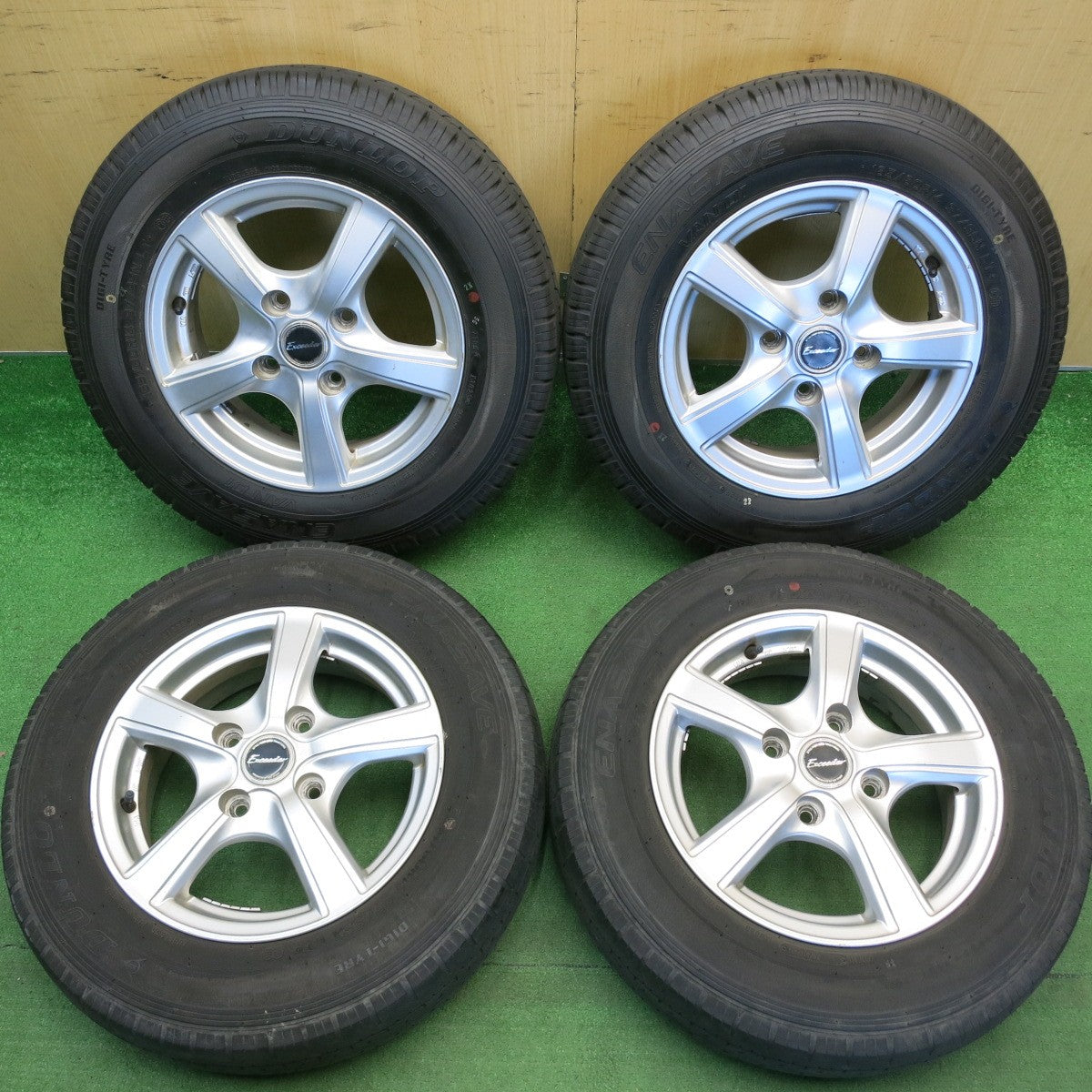バリ溝！25年！9.5分★165/80R14 97/95N ダンロップ エナセーブ VAN01 Exceeder エクシーダー 14インチ PCD114.3/4H★6041102HAノ