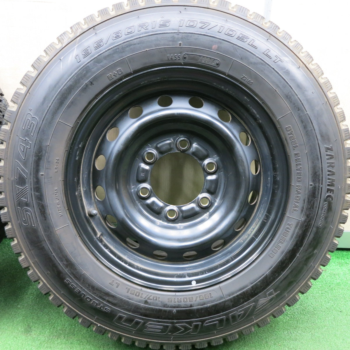 *送料無料* バリ溝！9分★ハイエース等 195/80R15 スタッドレス ファルケン SI743 スチール ホイール 15インチ PCD139.7/6H★4050802HAス